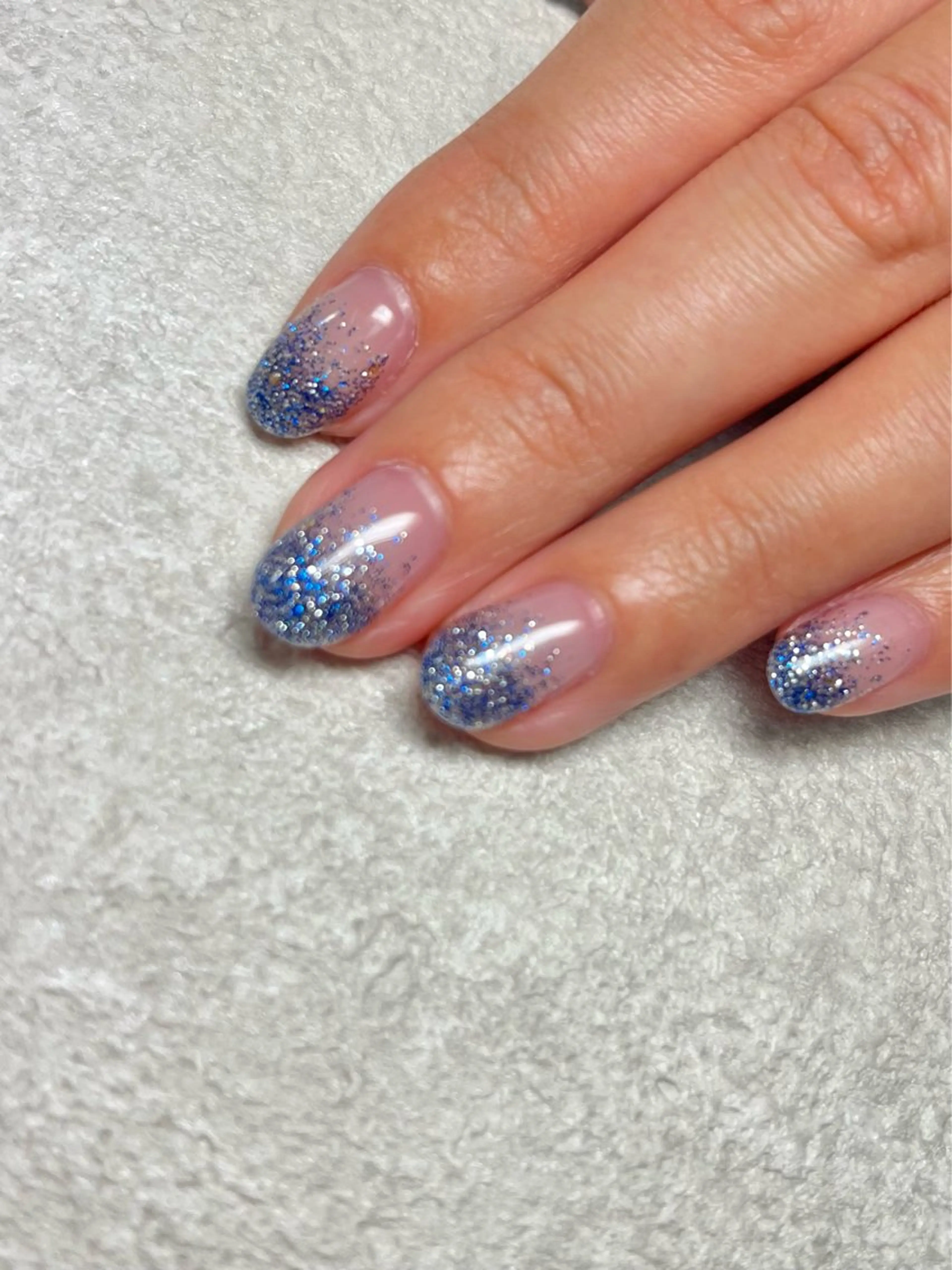 ネイルしながら指先エステ✨うるツヤケア付き♡ラメグラデーション(オフ込み、サンプルからアート2本可)の写真