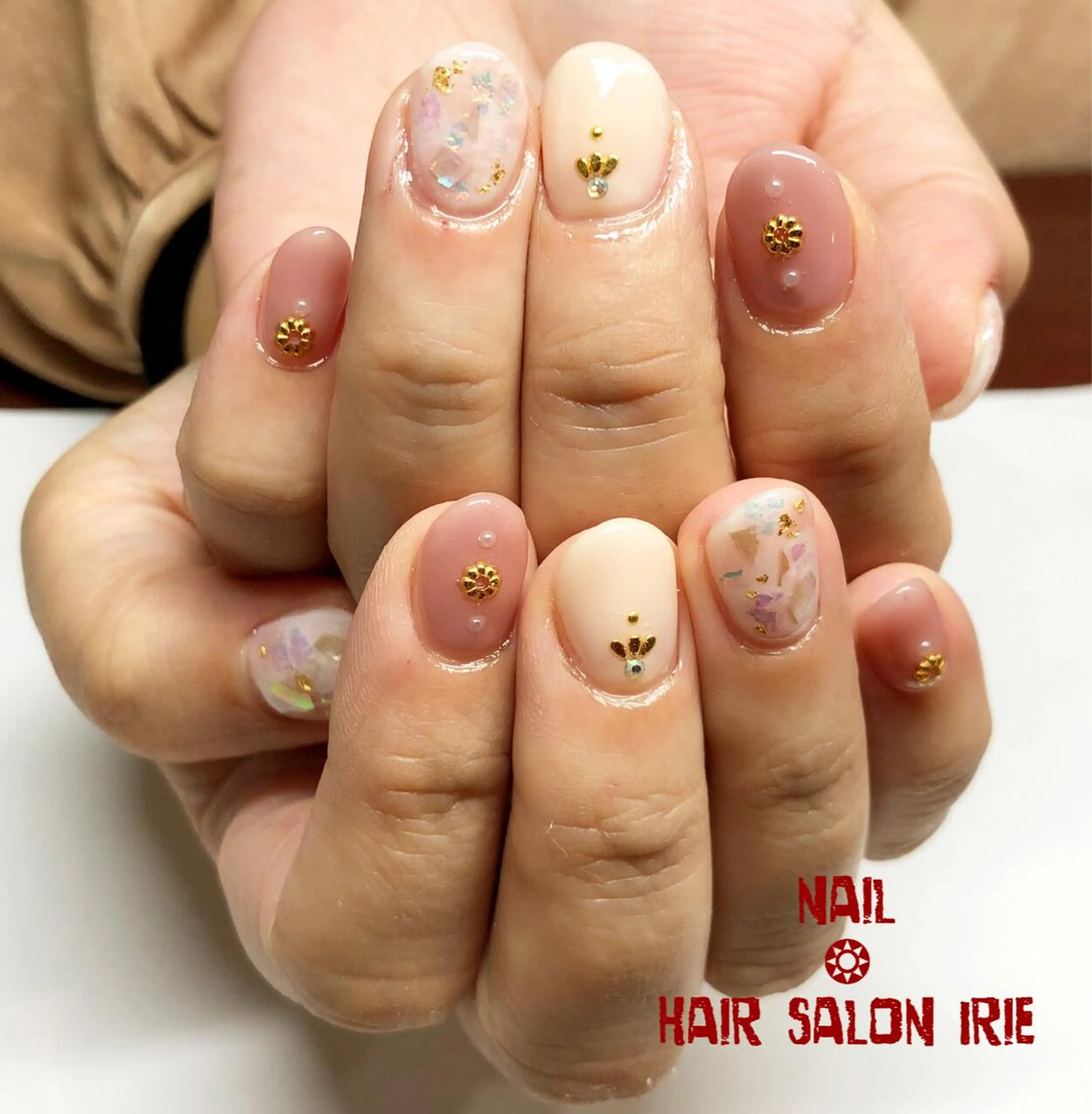 ネイル 與儀 知佳のネイルデザイン