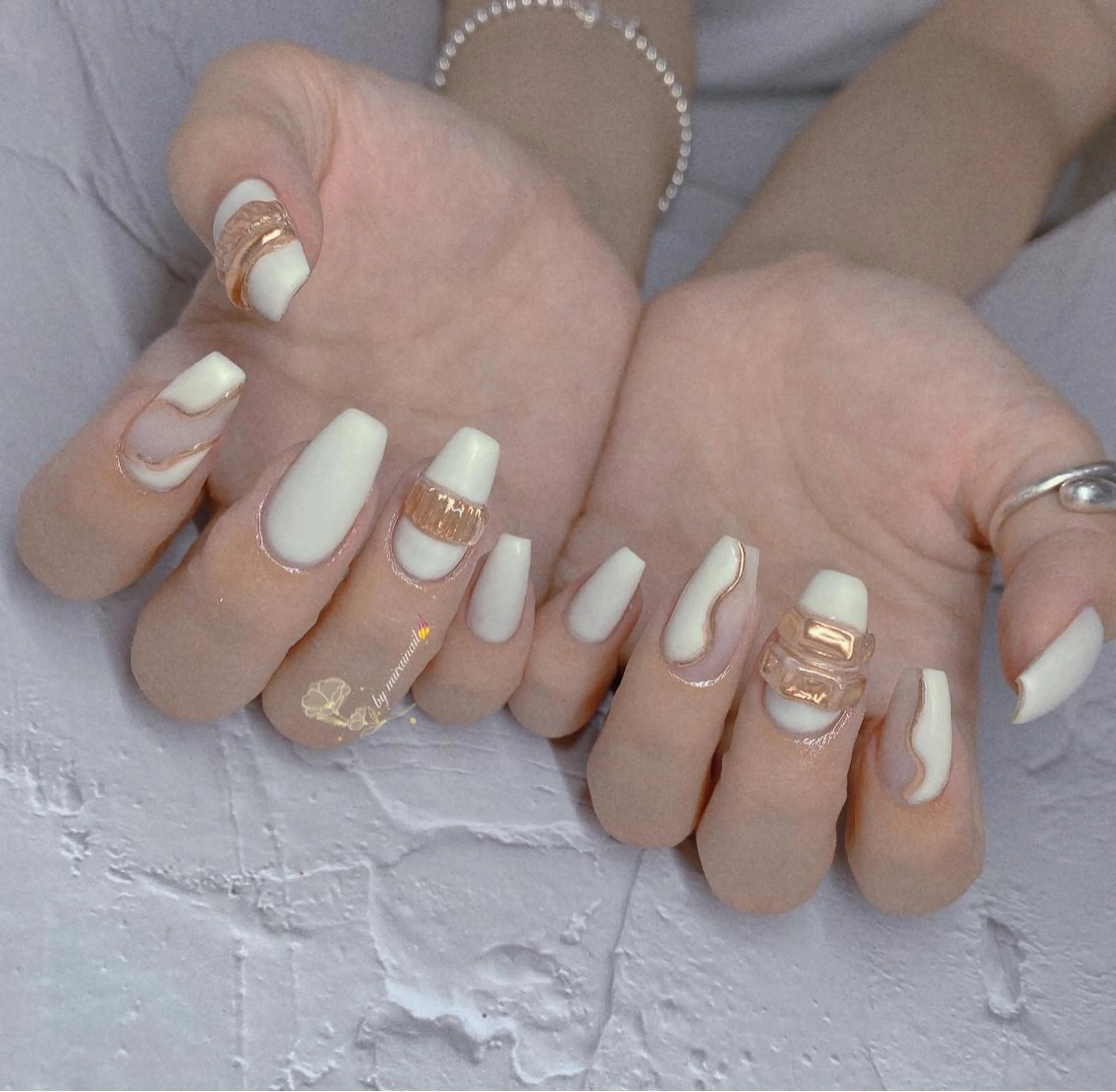 ネイル ネイルサロン 9Carats神田のネイルデザイン