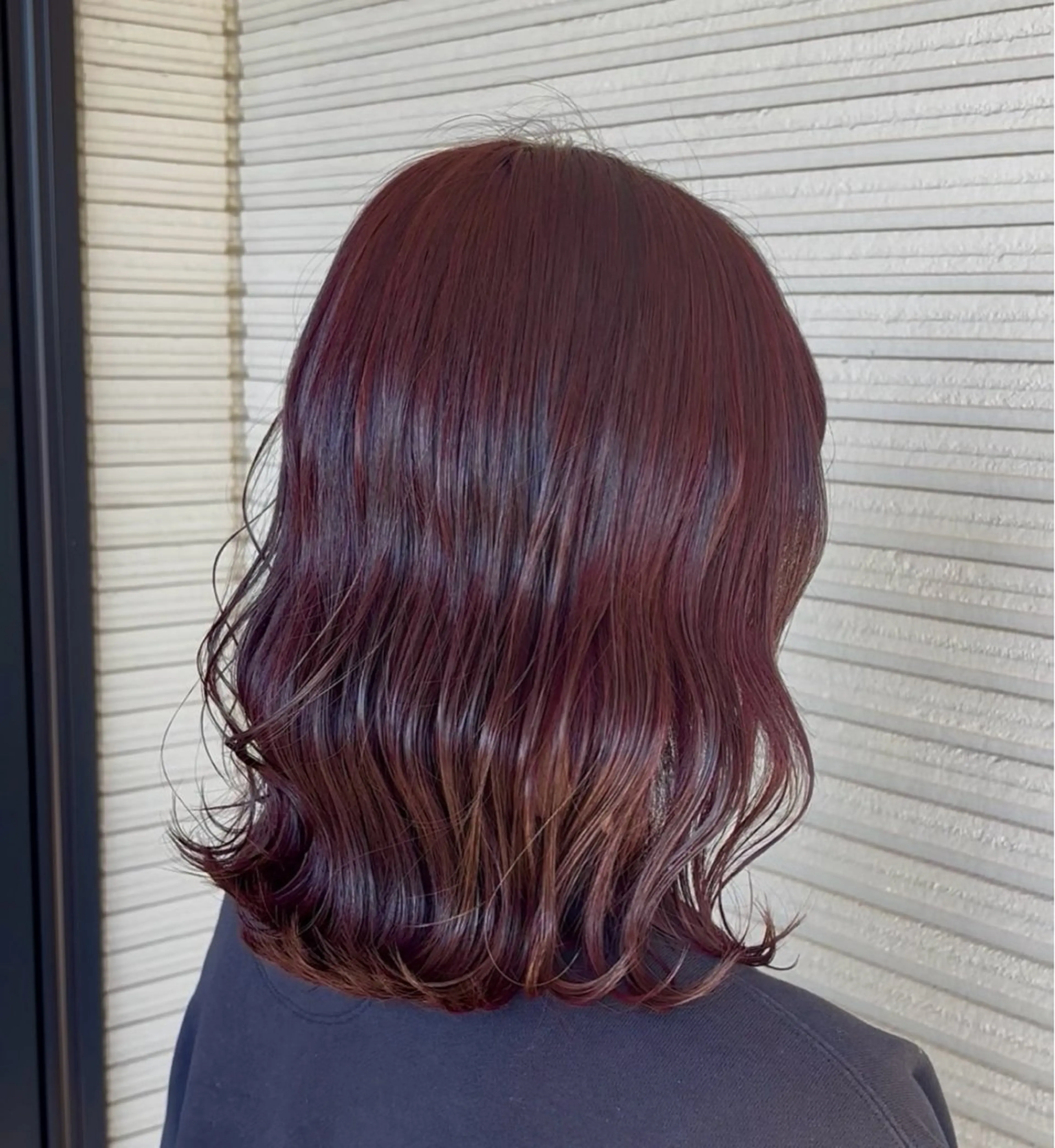 ミディアム カラー ブリーチ 透明感カラー ダブルカラー - aiko -のヘアスタイル