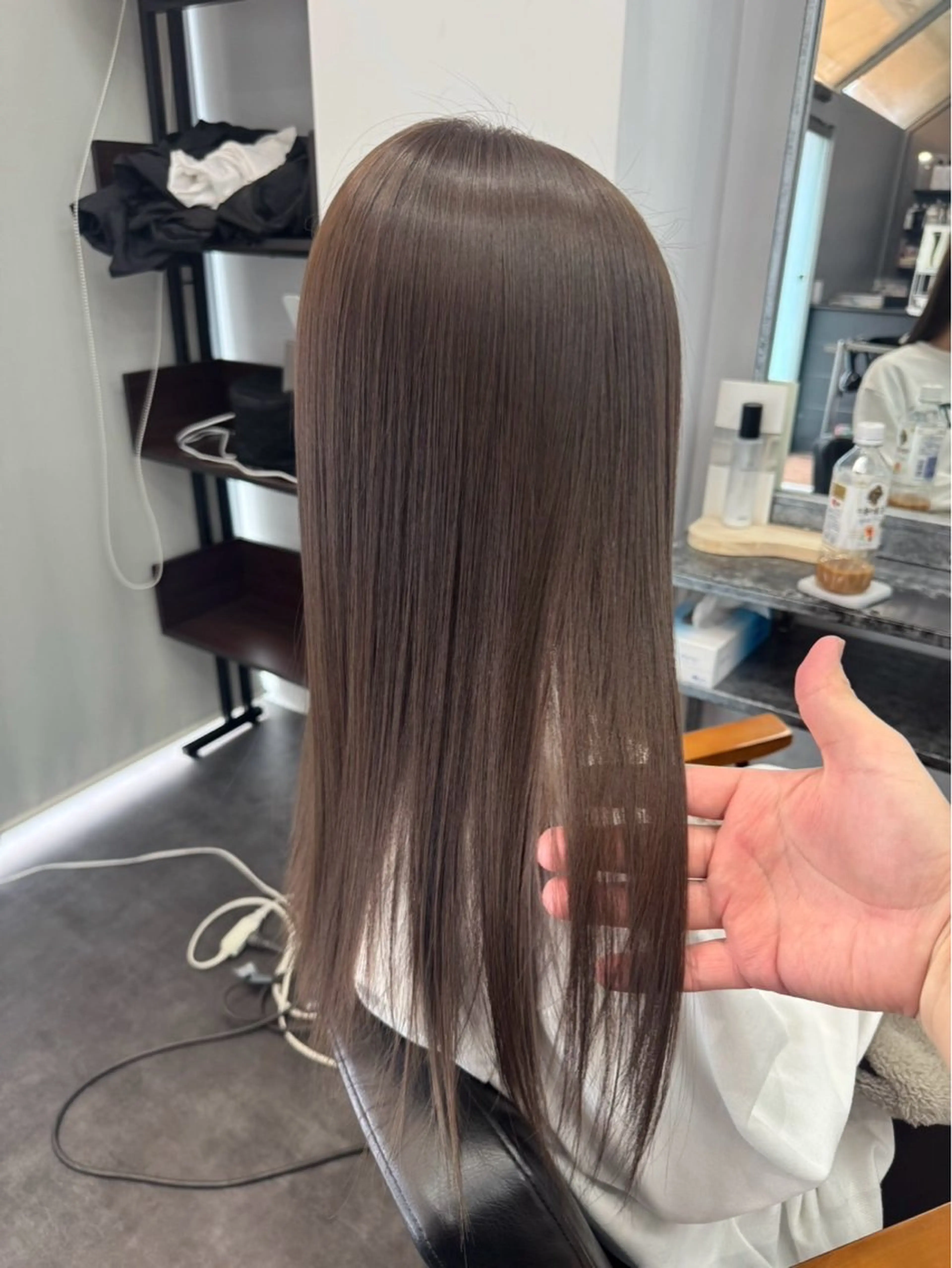 ミディアム カラー ヘアアレンジ ブリーチ ヘアカラー トリートメント 大塚 貴之のヘアスタイル