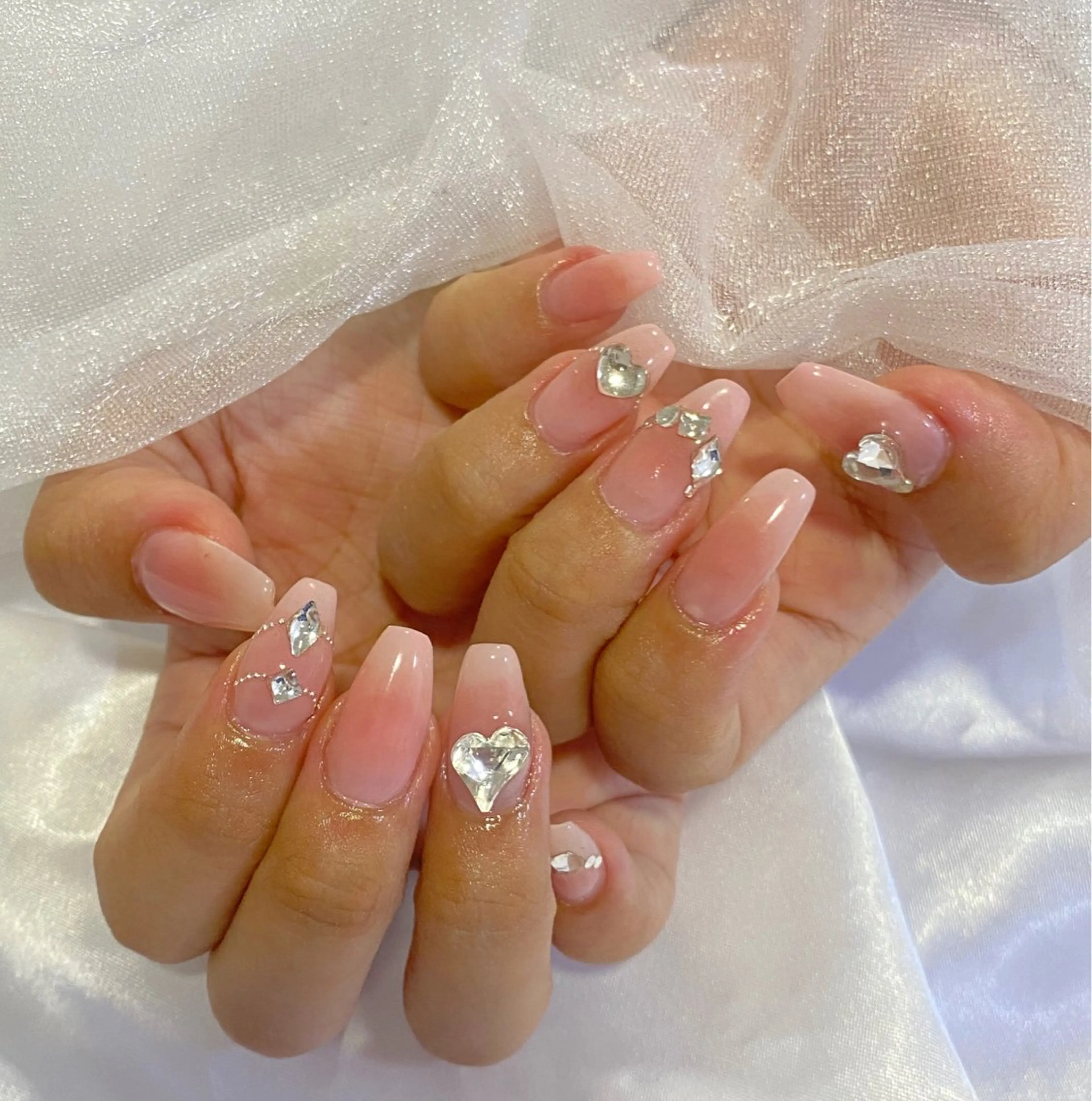 ネイル shareplus honmachi所属・Lim nail🤍 Ayaのネイルデザイン