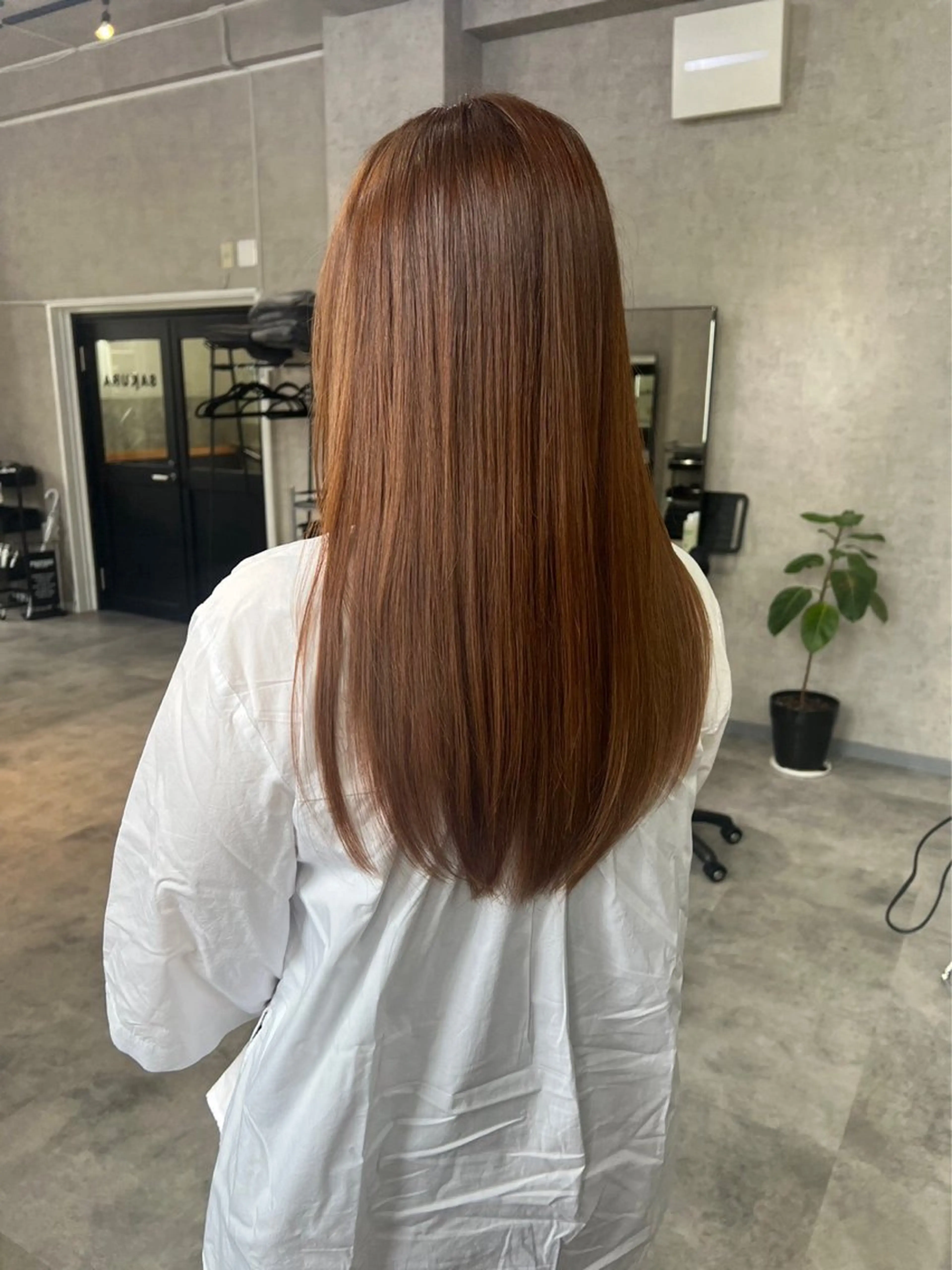 セミロング カラー SAKURA 岐阜のヘアスタイル