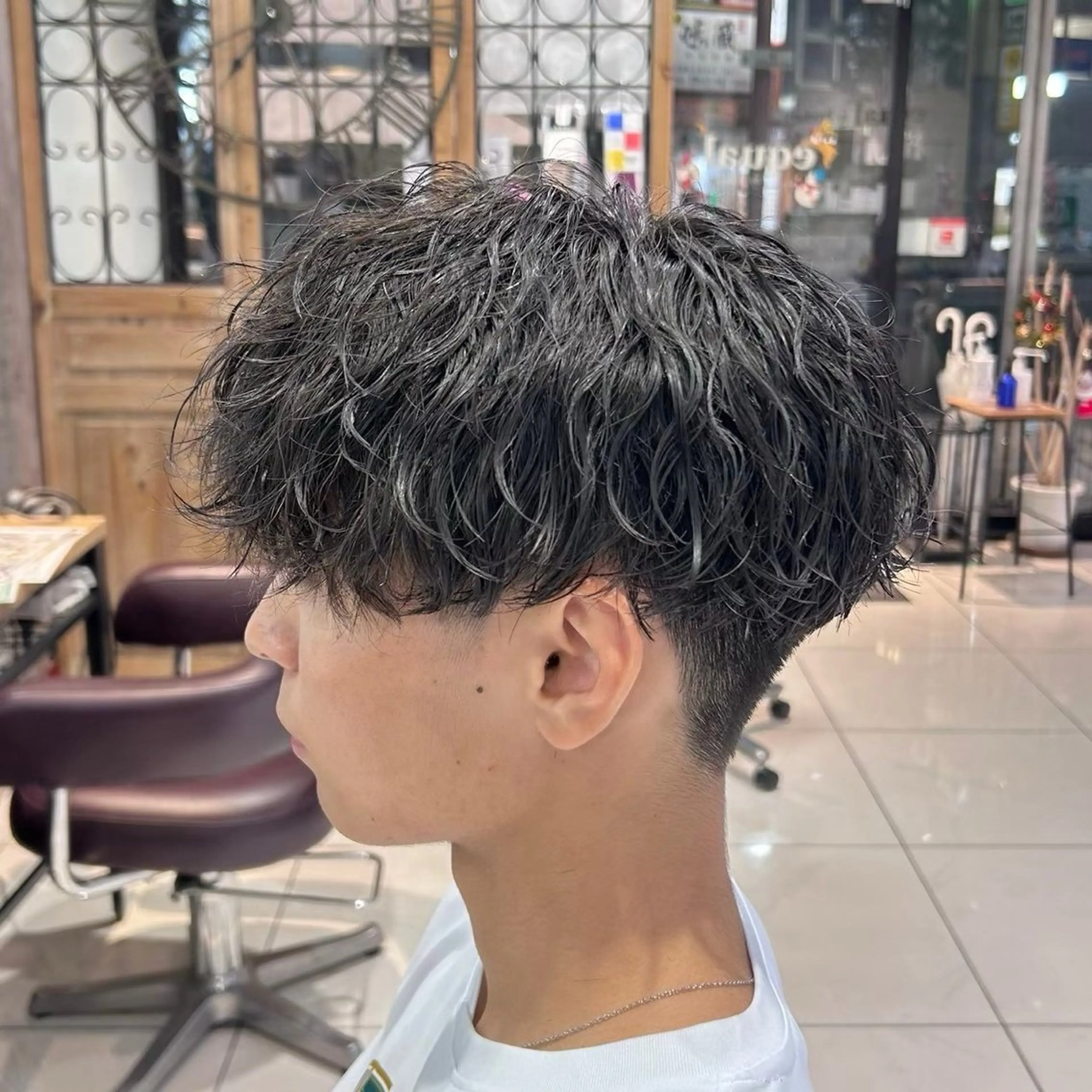 ショート パーマ メンズ メンズ韓国風 メンズパーマ 波巻きパーマ 韓国風ヘア 🦄カイ/メンズ 韓国ヘア/メイク🦄のヘアスタイル