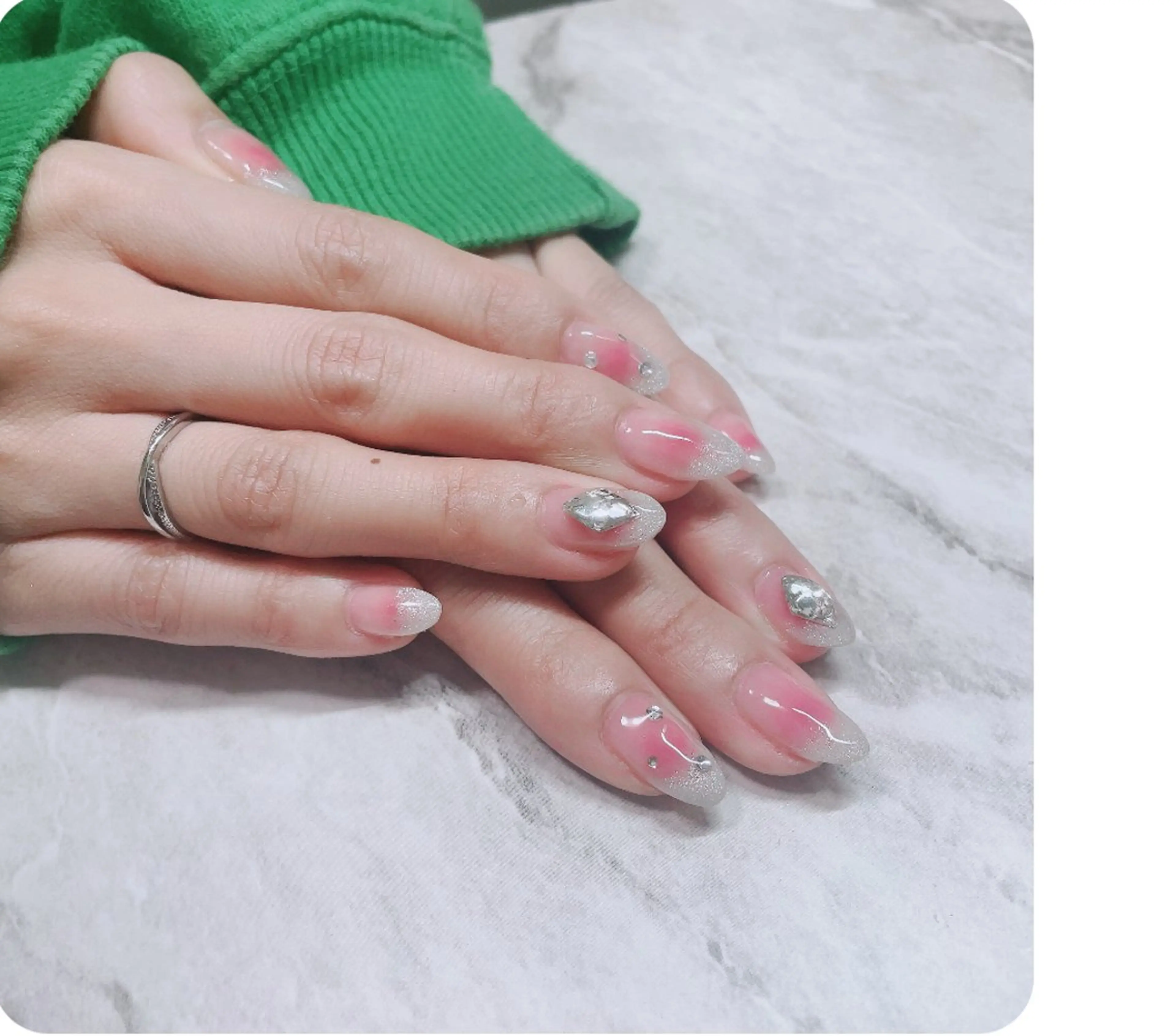 ネイル チークネイル マグネットネイル 韓国美容×肌管理 kanunu鶴橋店のエステ・リラクイメージ