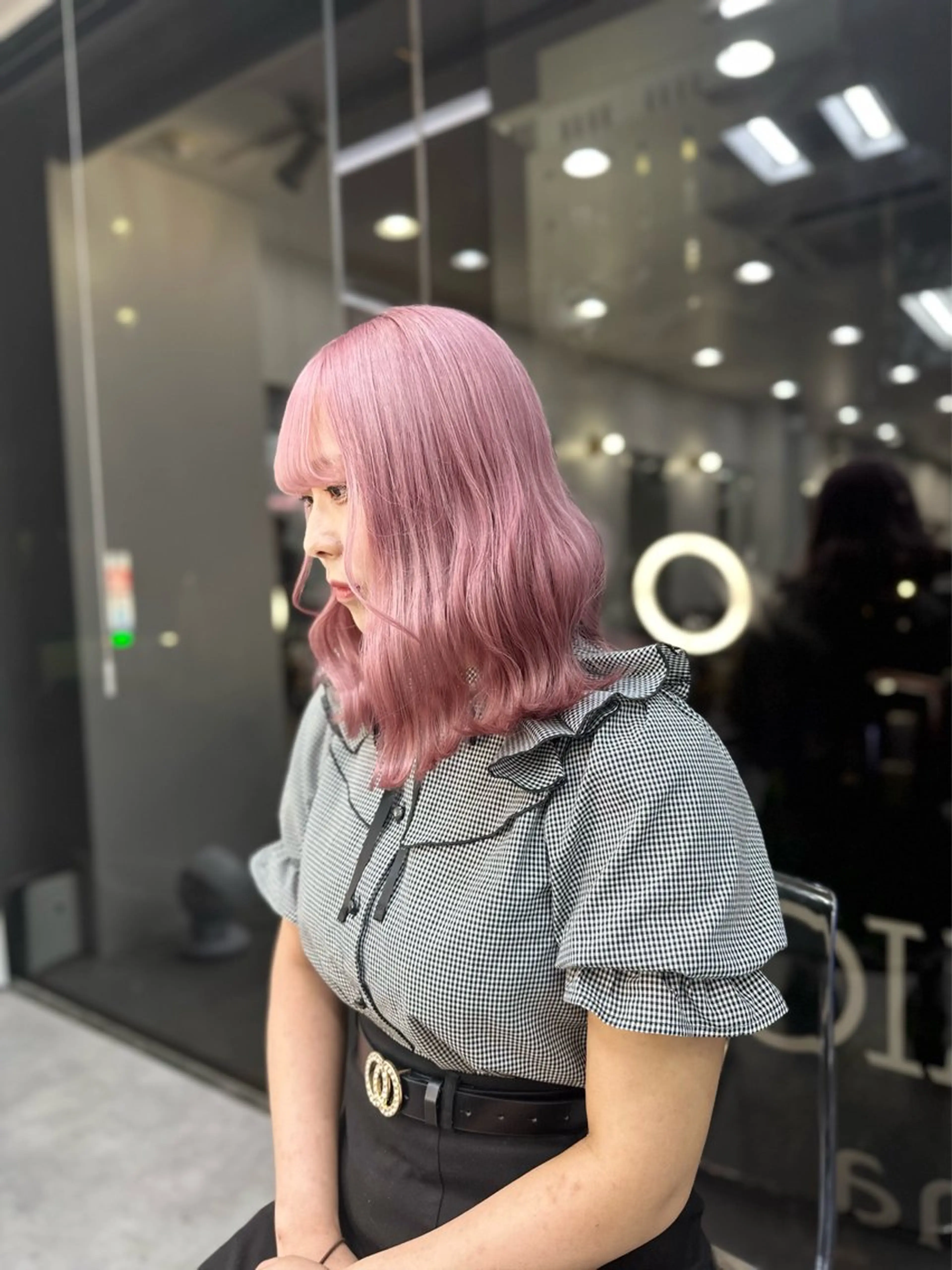 ミディアム カラー ピンクカラー 天野 タイナのヘアスタイル