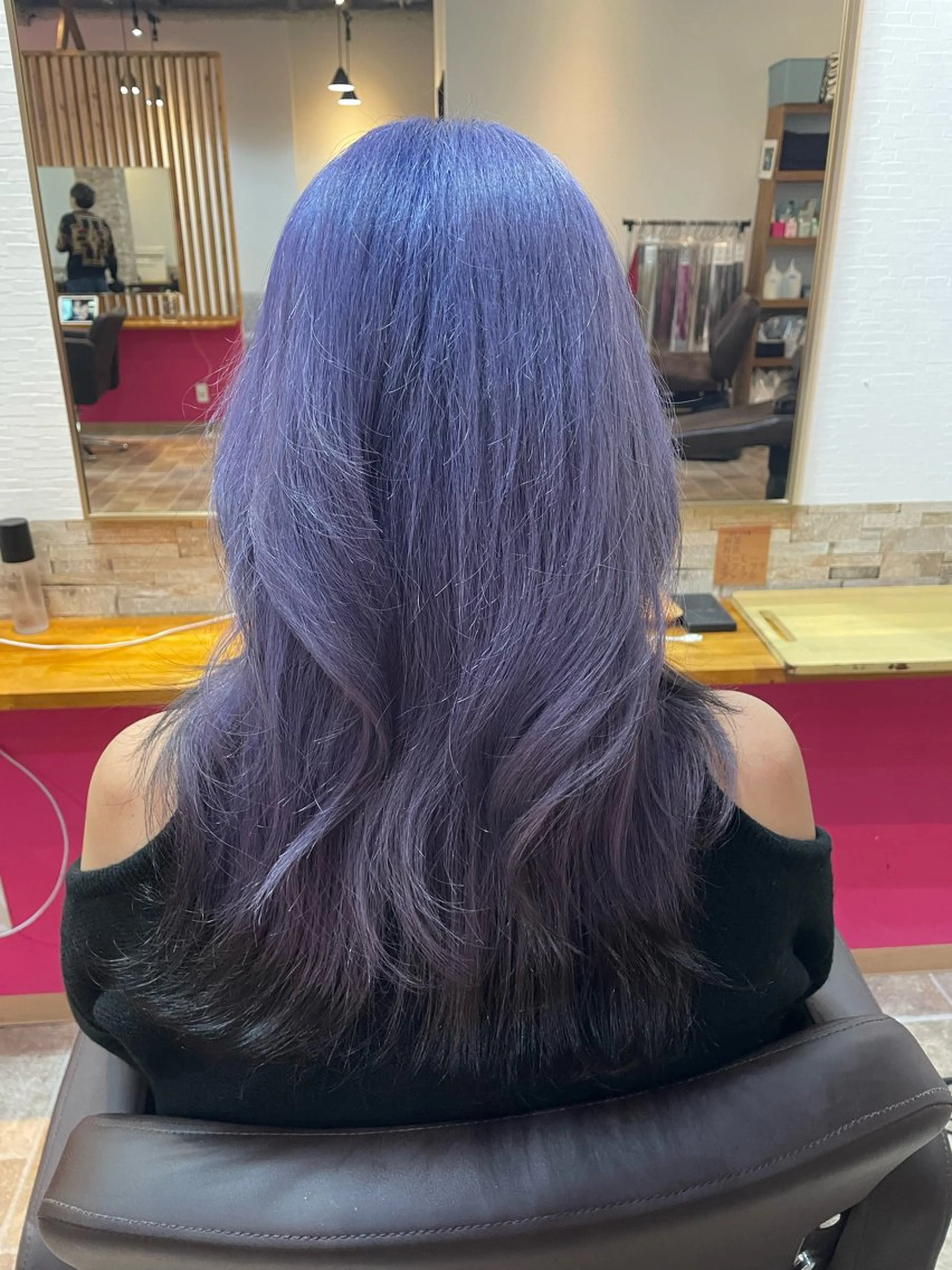 ロング カラー 黒髪 ブルーカラー ブルーラベンダー ラベンダーカラー レイヤーカット カット ヘアカラー Ammi hair所属・YUI/ ブリーチカラー🌷のヘアスタイル