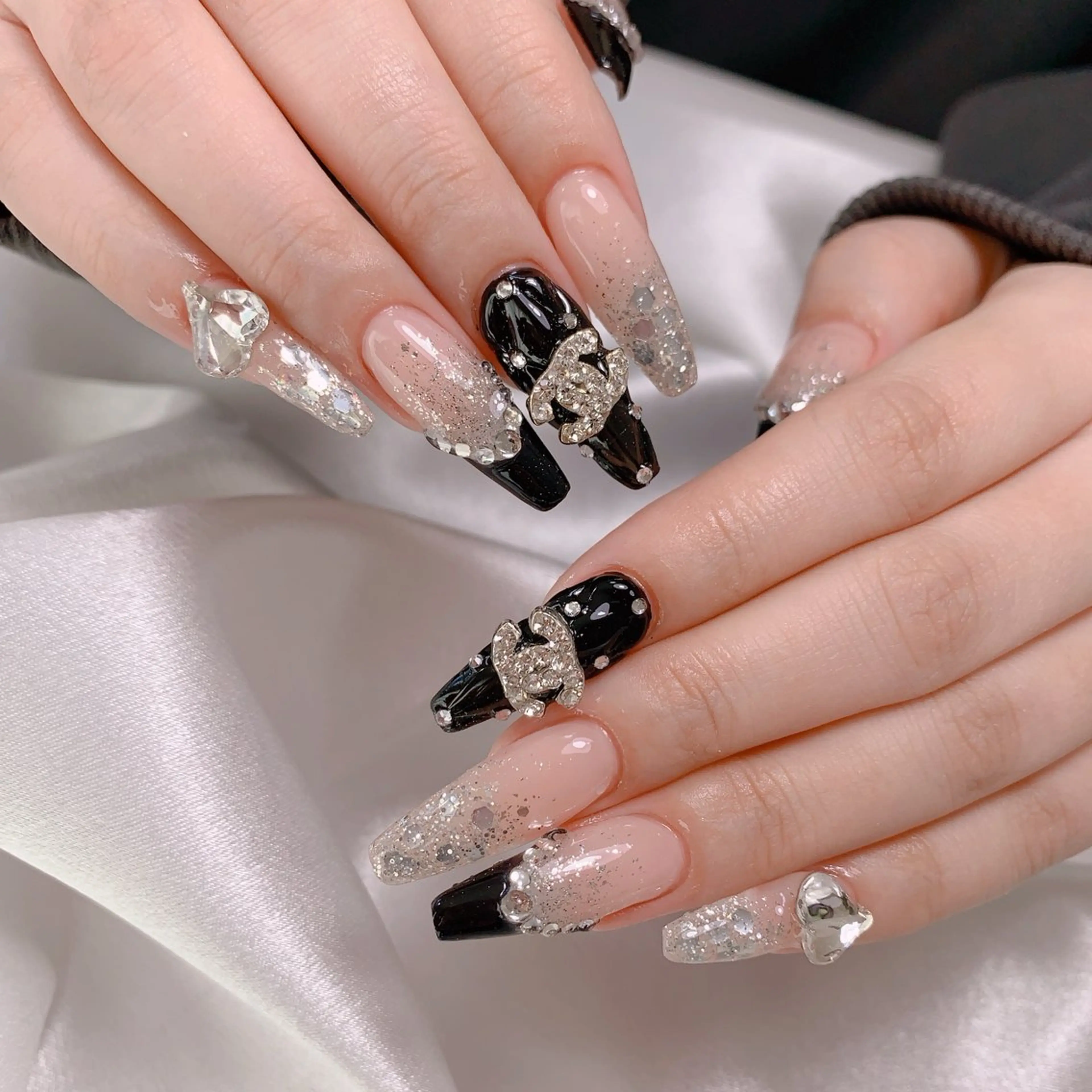 ネイル ハンドネイル インフィニティ ネイルサロンのネイルデザイン