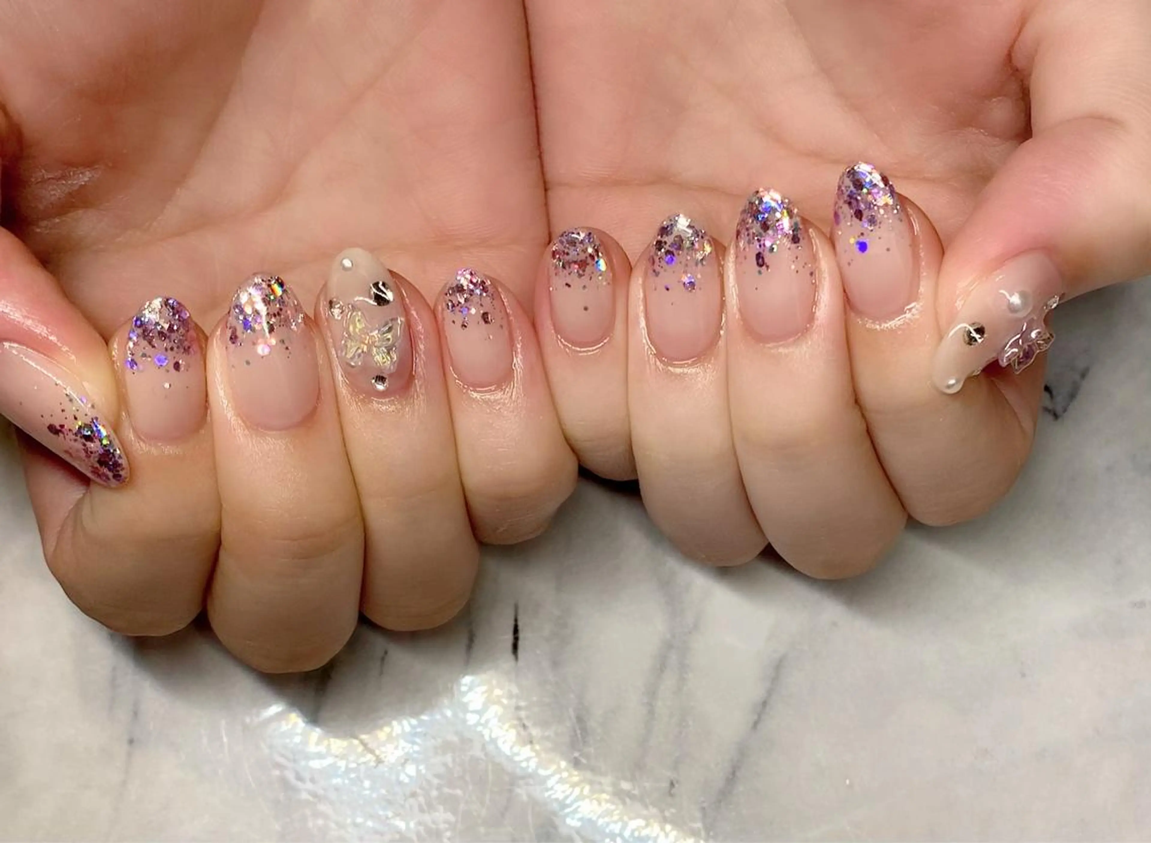 ネイル ラメ(グリッター) ラメグラデーション Lino+ ネイル&よもぎ蒸しのネイルデザイン