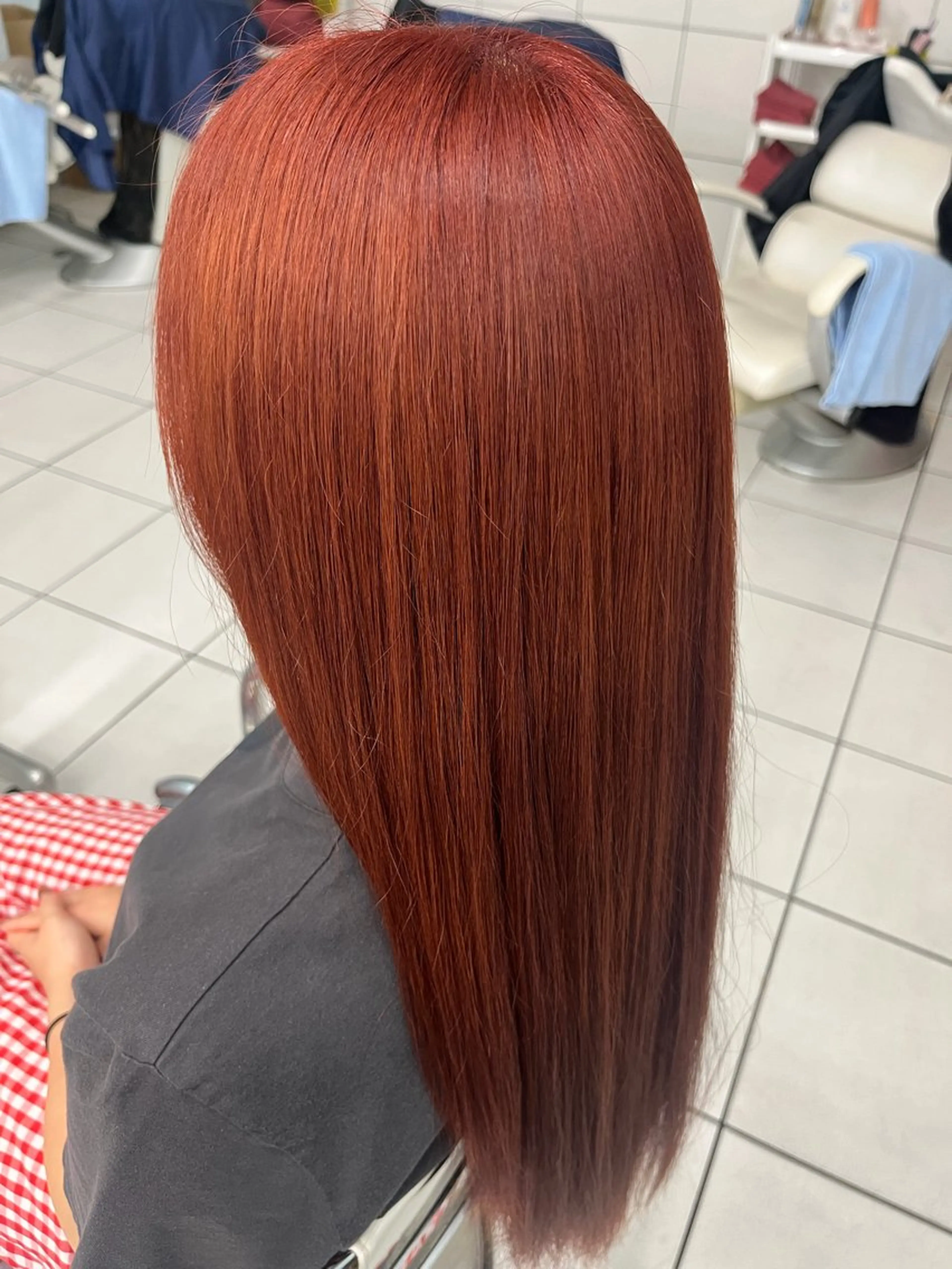 カラー ブリーチ ブラウンカラー ダブルカラー ブリーチなしカラー オレンジ 八日市/カラー モデル/西居のヘアスタイル