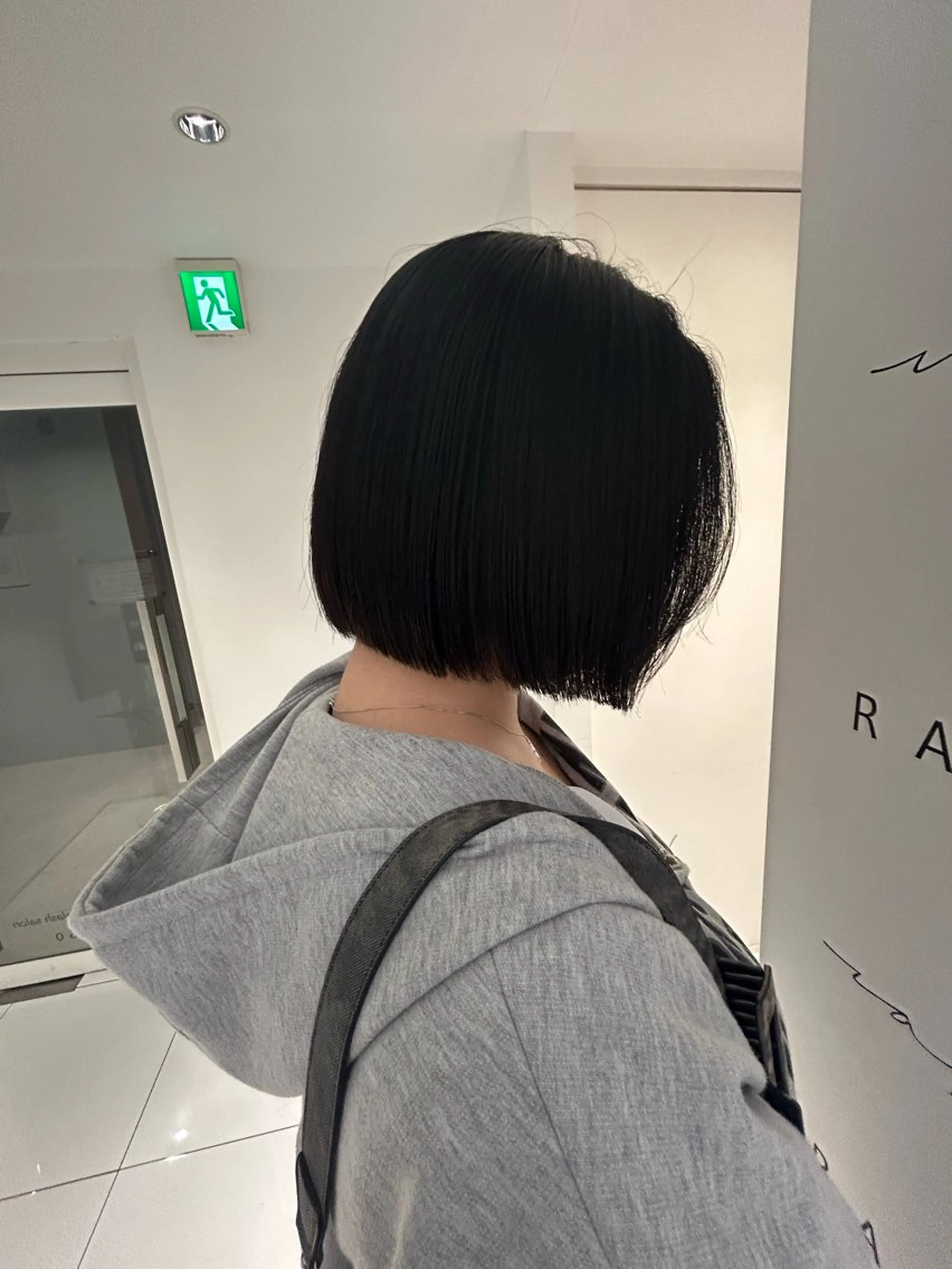 ショート 切りっぱなしボブ ボブ 🤍アヤナ / emme🤍のヘアスタイル