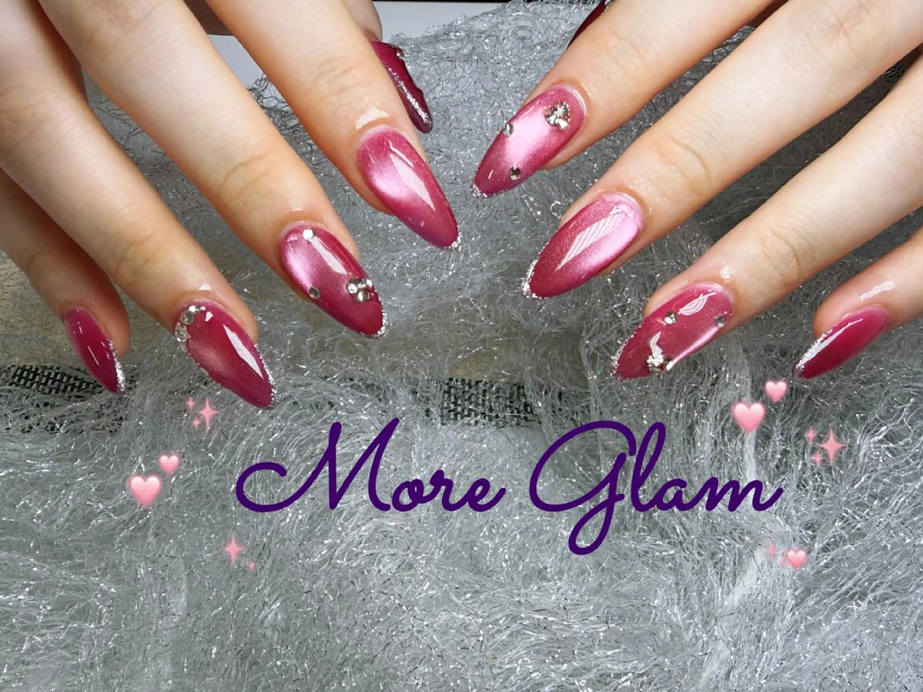 ネイル 長さ出し フットネイル フレンチネイル ジェルネイル ガラスフレンチ MoreGlam Nailsのネイルデザイン