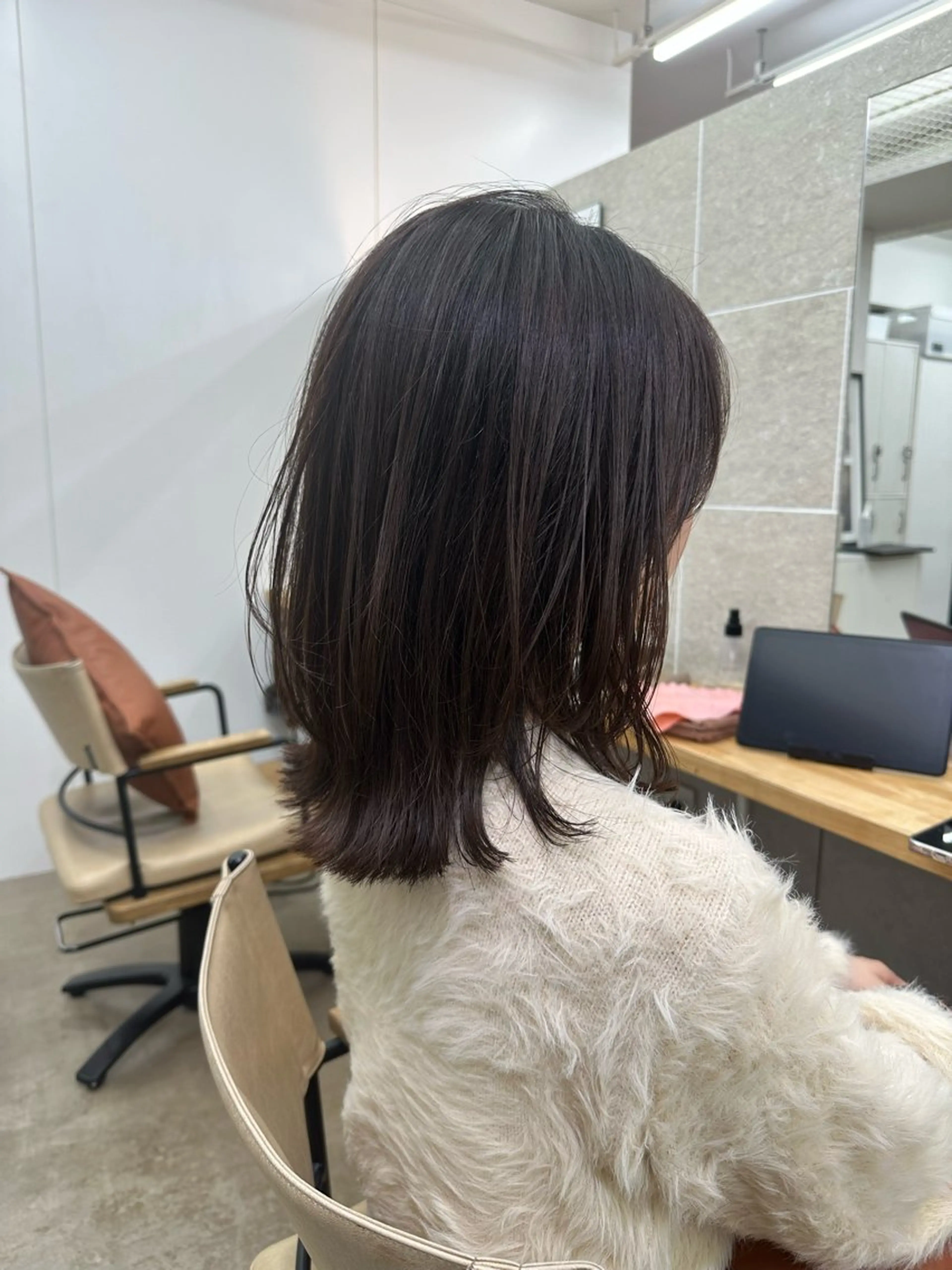 ☆火曜日1名様限定☆ミディアムレイヤー➕トリートメントの写真