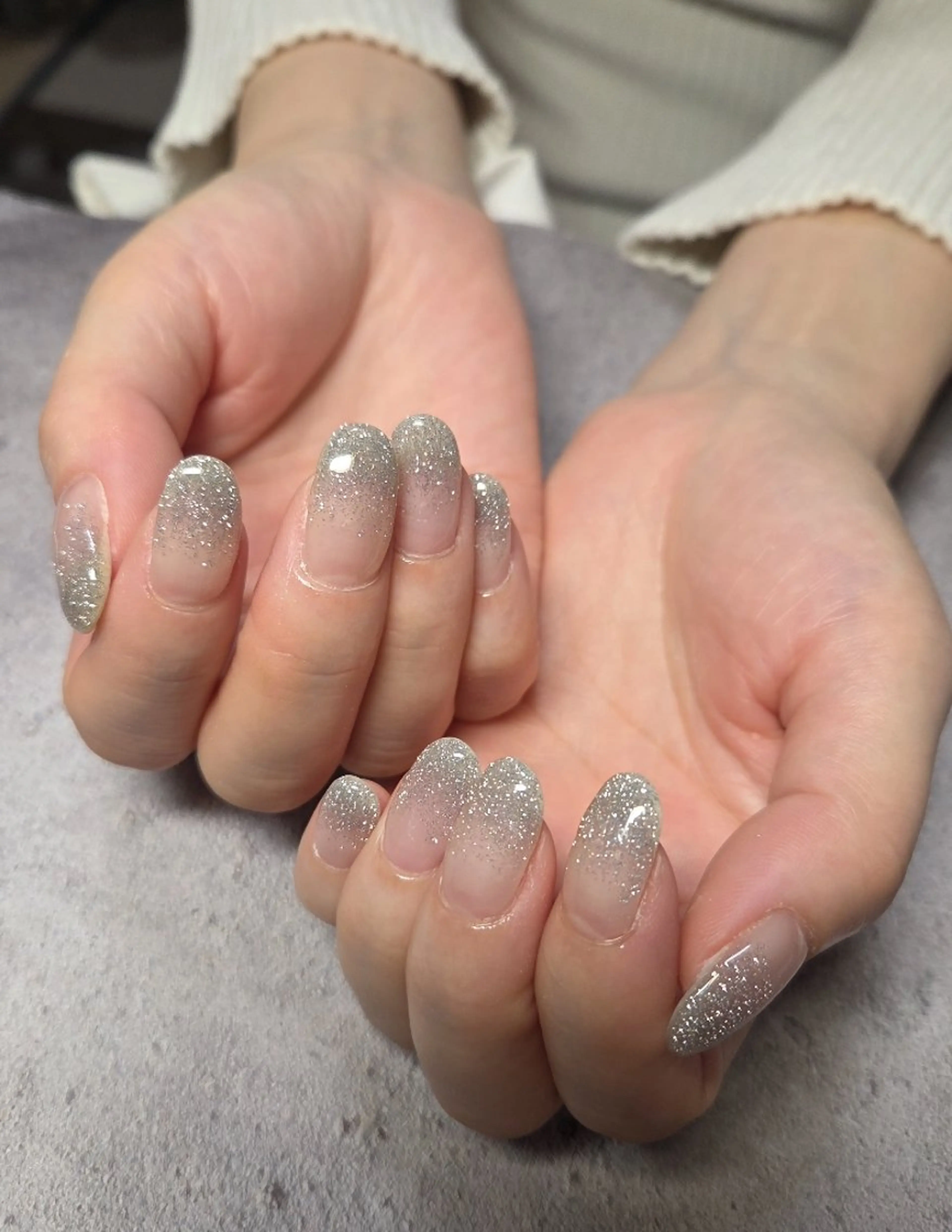 ネイル フラッシュネイル グラデーション マグネットネイル オフィスネイル ワンカラーネイル ハンドネイル flure de neige yukiのネイルデザイン