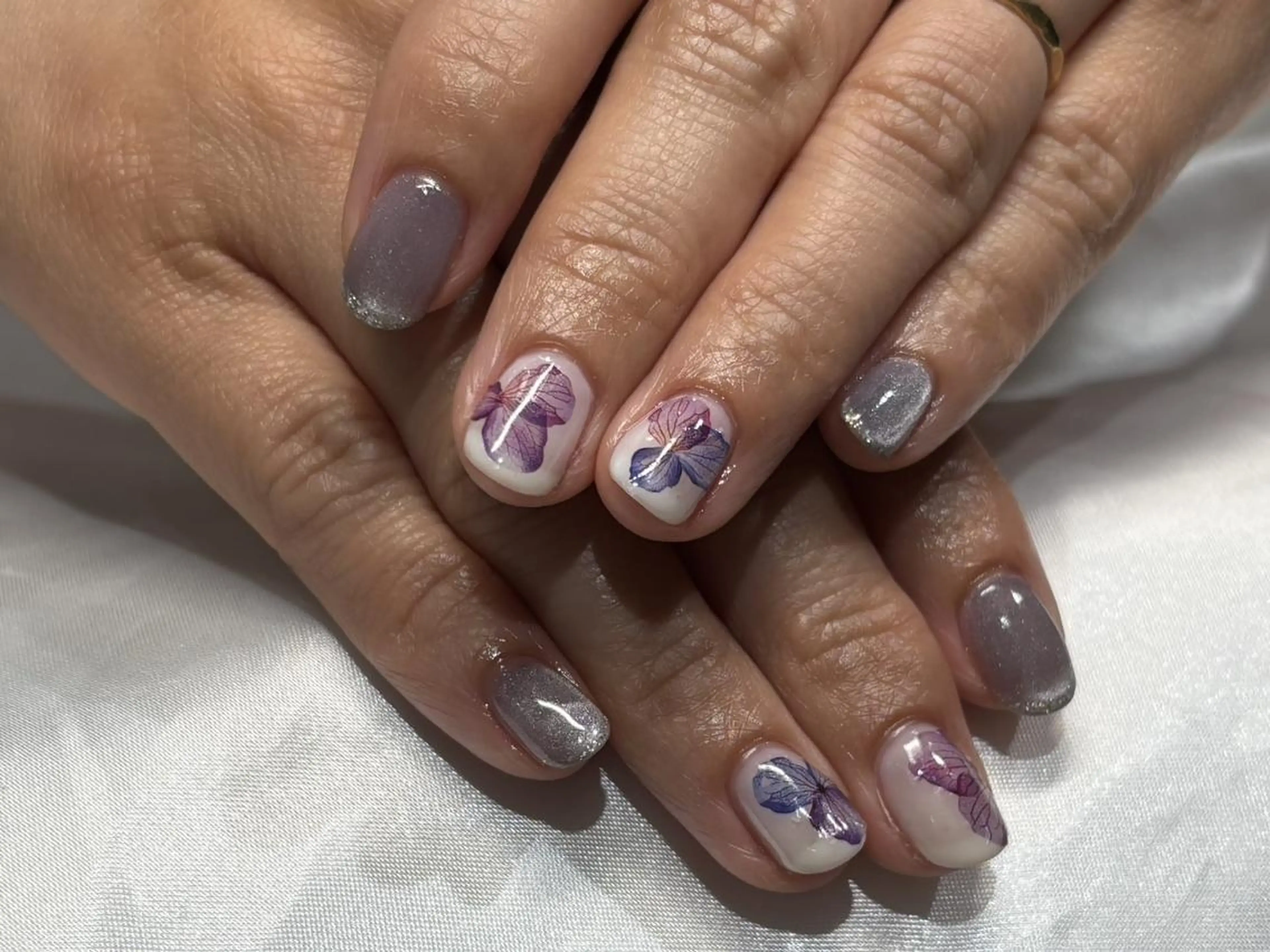 ネイル ハンドネイル ハンドケア SalonLinda Kozueのネイルデザイン