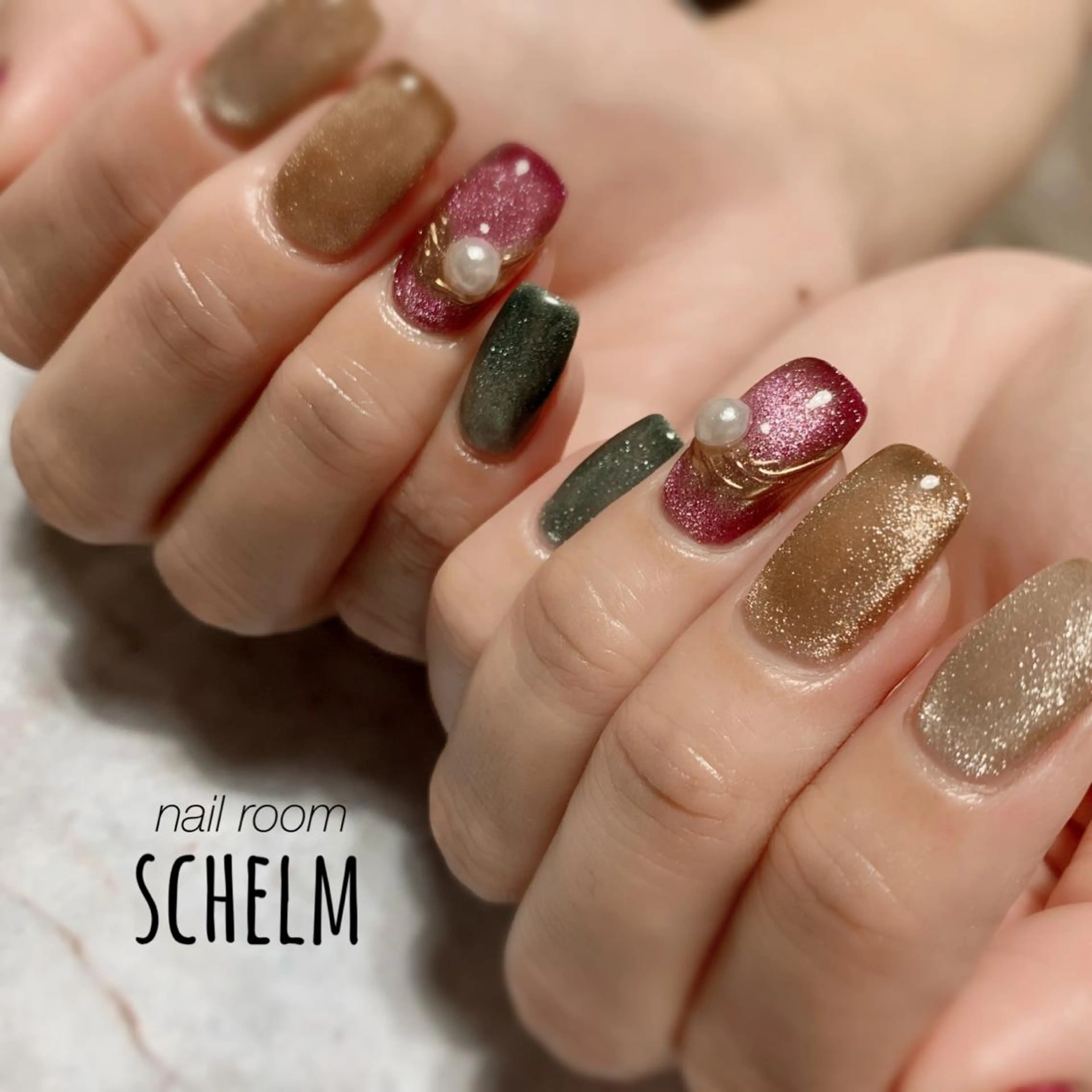 ネイル ハンドネイル nail room シュレムのネイルデザイン