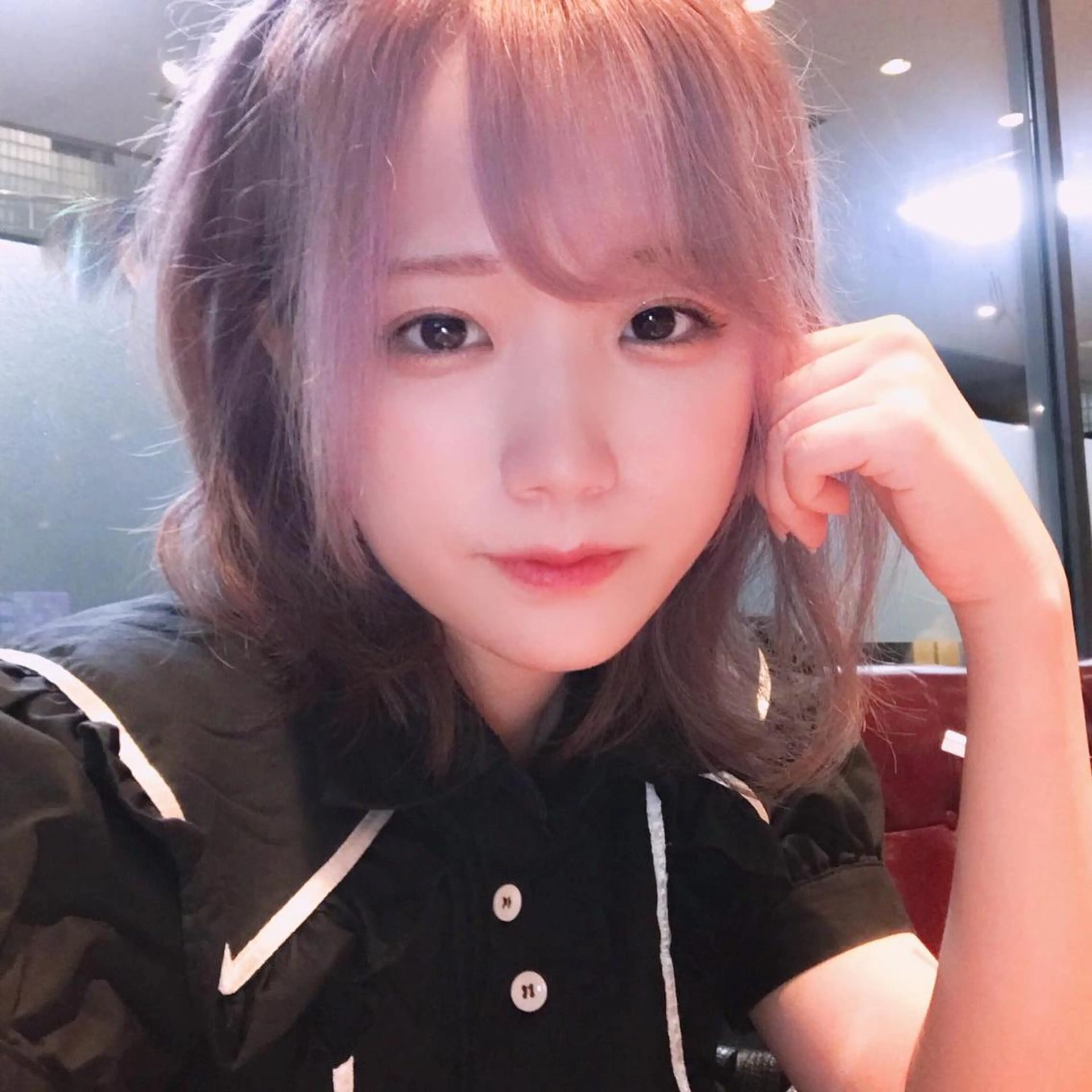 ミディアム ヘアカラー トリートメント ヘアセット 柔らかカラー/ レイヤーYUTO🧋のヘアスタイル