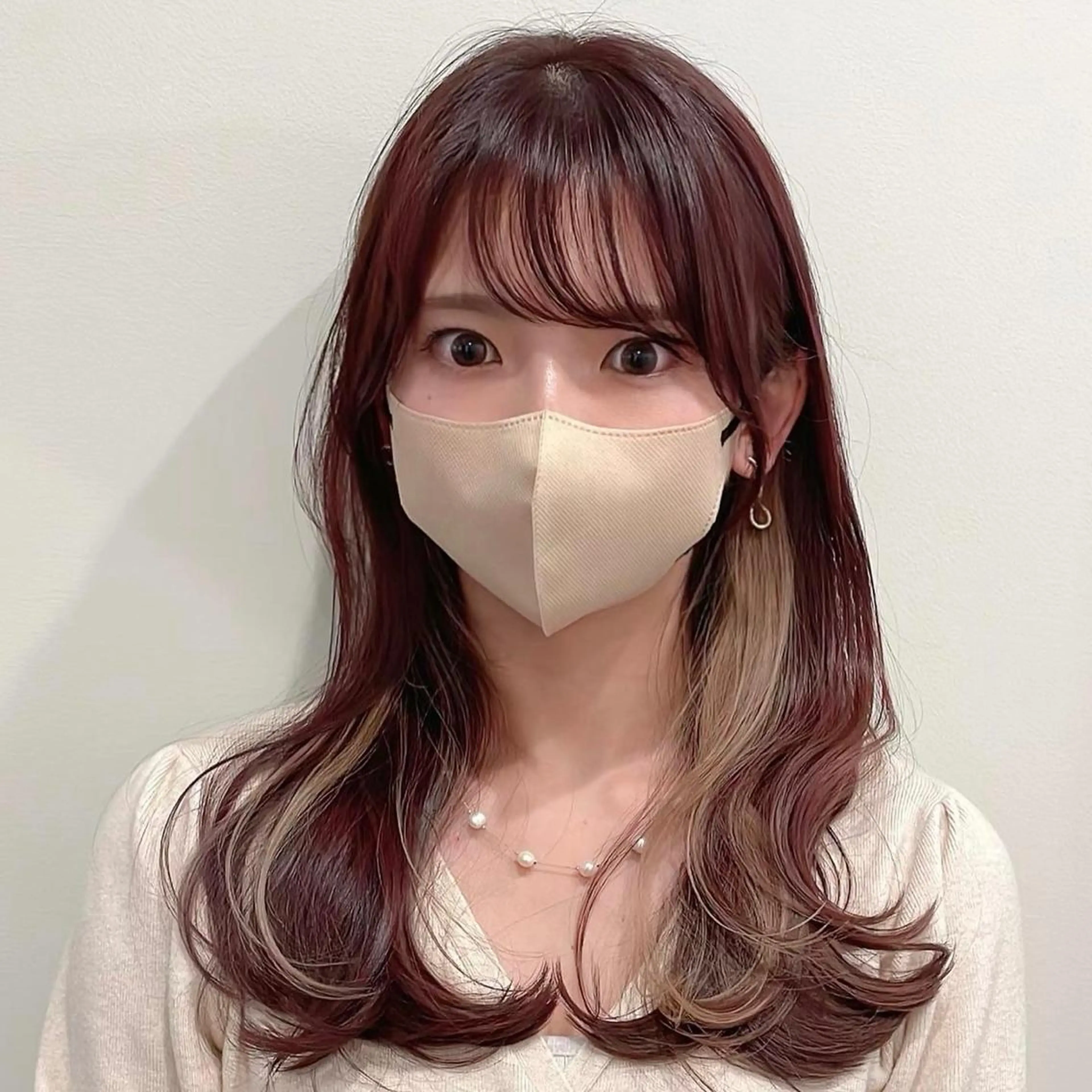 セミロング カット ヘアカラー 🌹ハッシュカット、 レイヤー韓国ヘア🌹のヘアスタイル