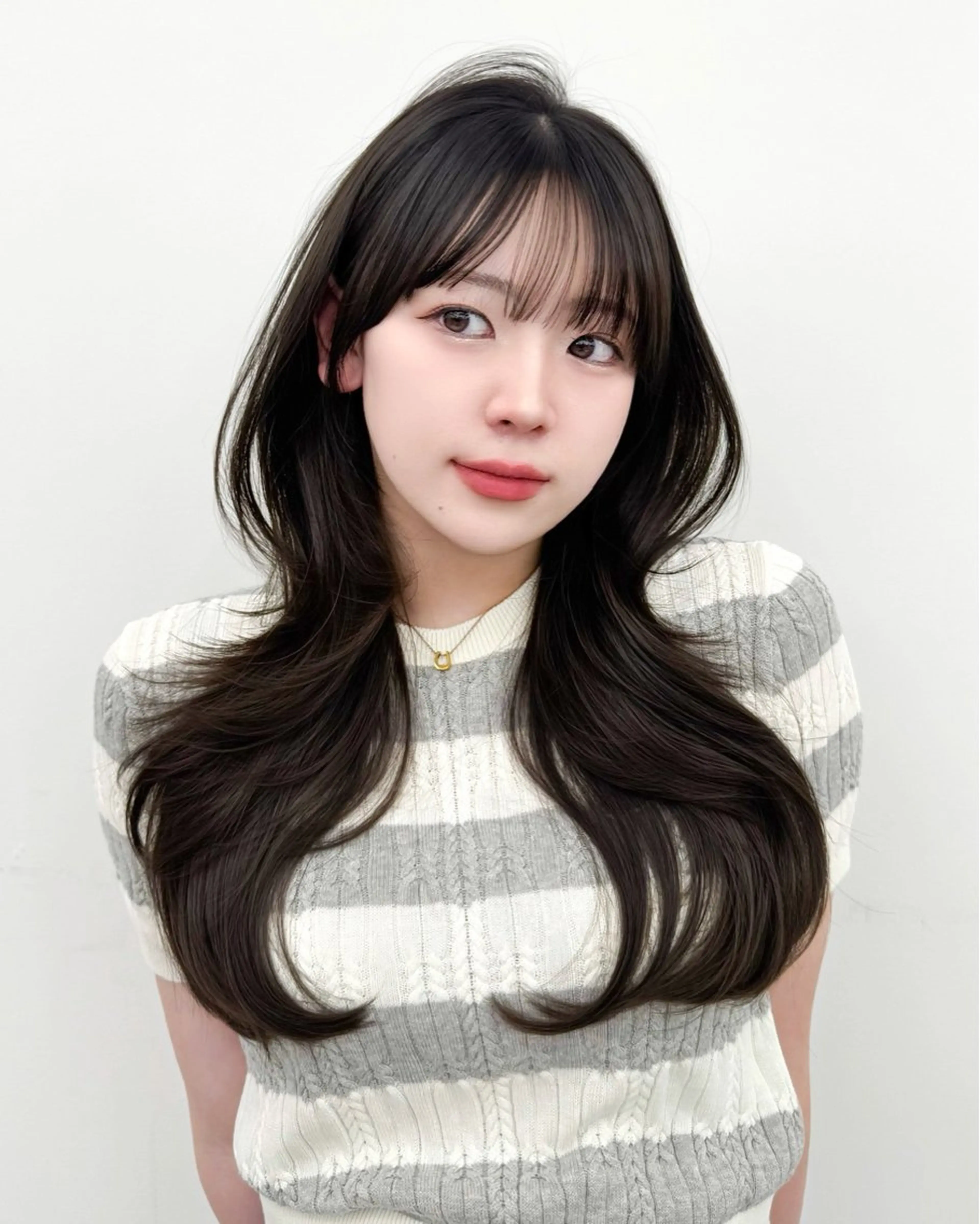ロング カラー カット ヘアカラー トリートメント 韓国ヘア　紗希 🦋のヘアスタイル