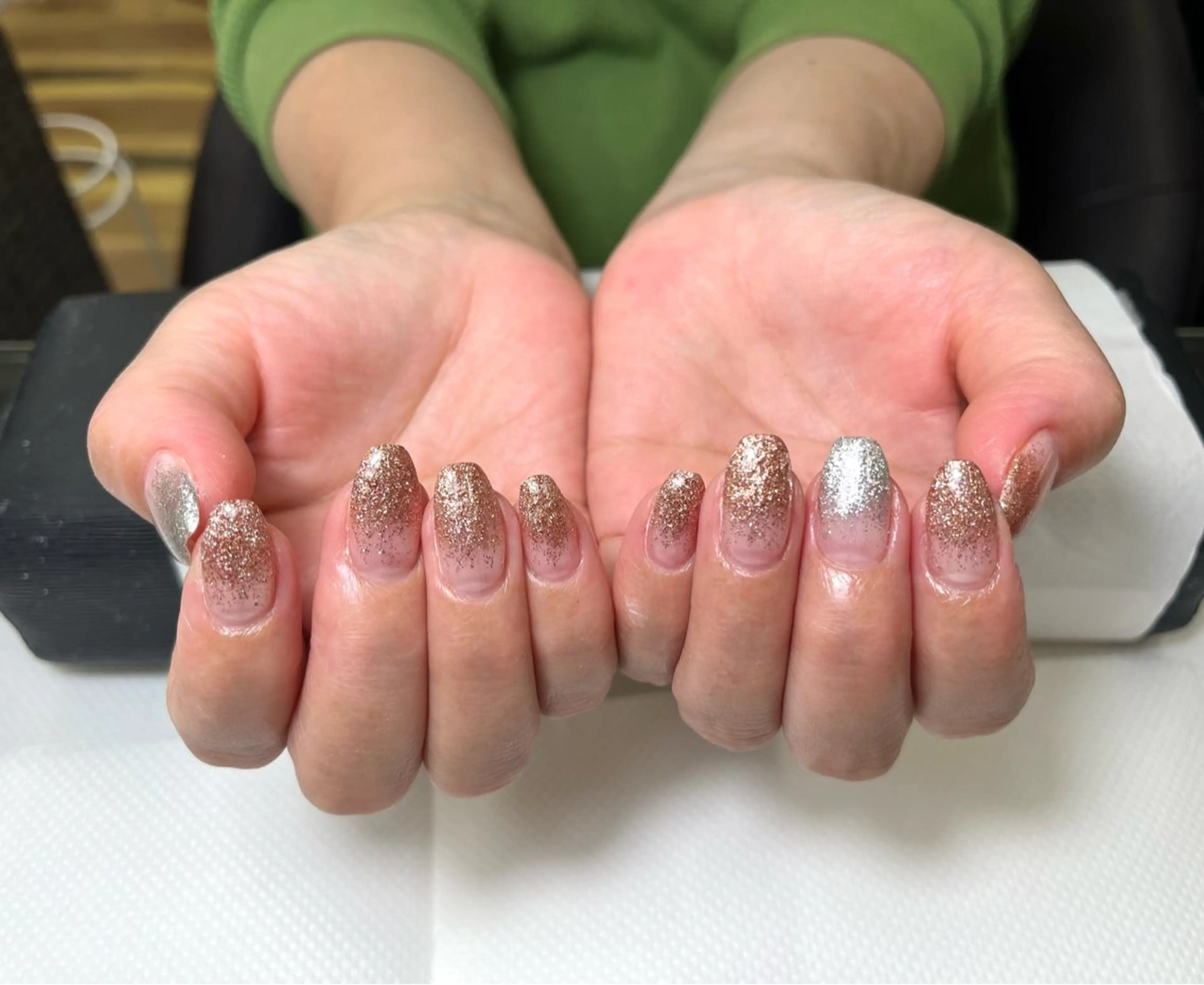 ネイル グラデーション ラメ(グリッター) ラメグラデーション KIKAWA MAI♡のネイルデザイン