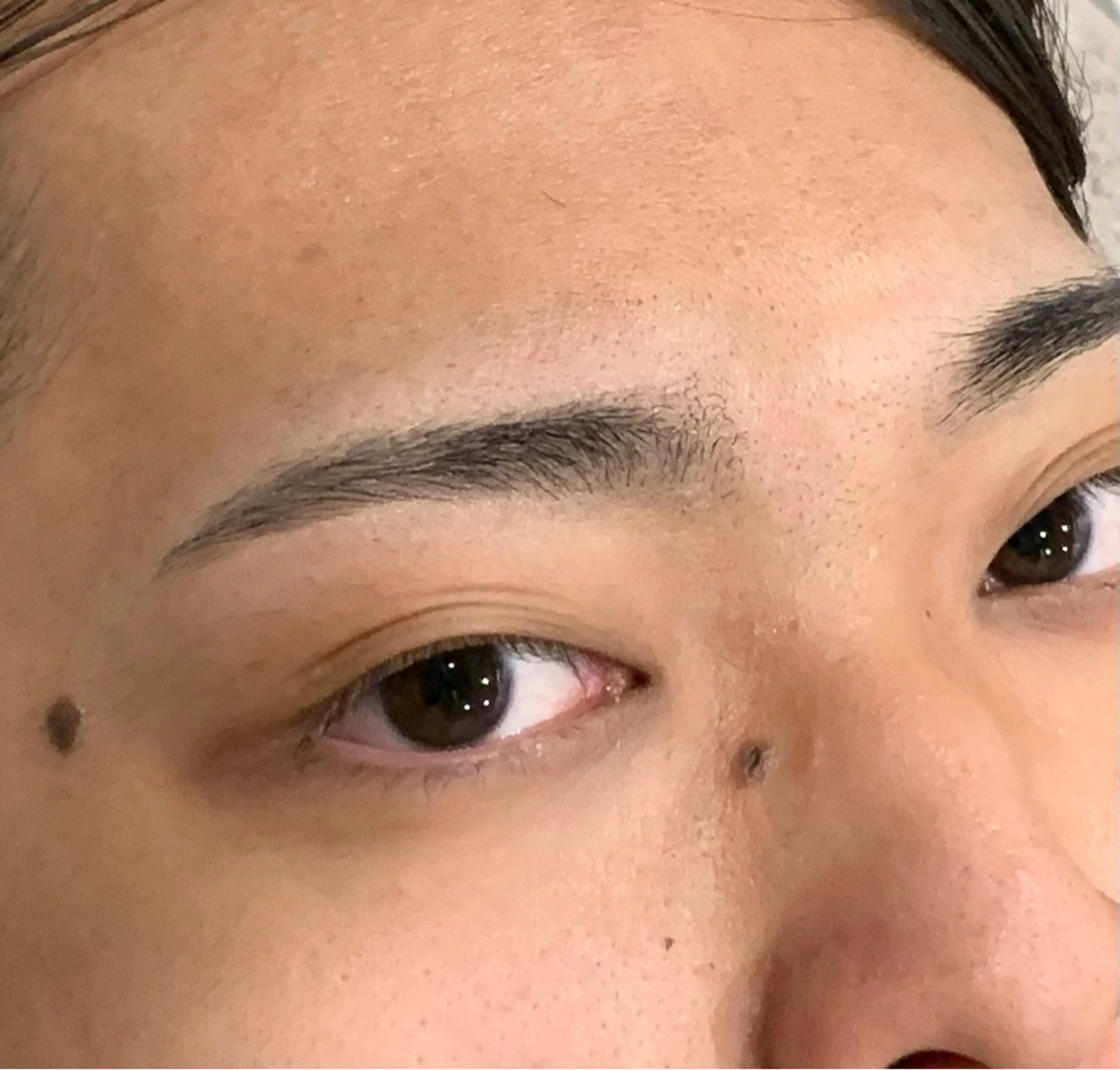 アイブロウ 榊琴帆/美容師兼 アイブロウリストの眉毛・アイブロウイメージ