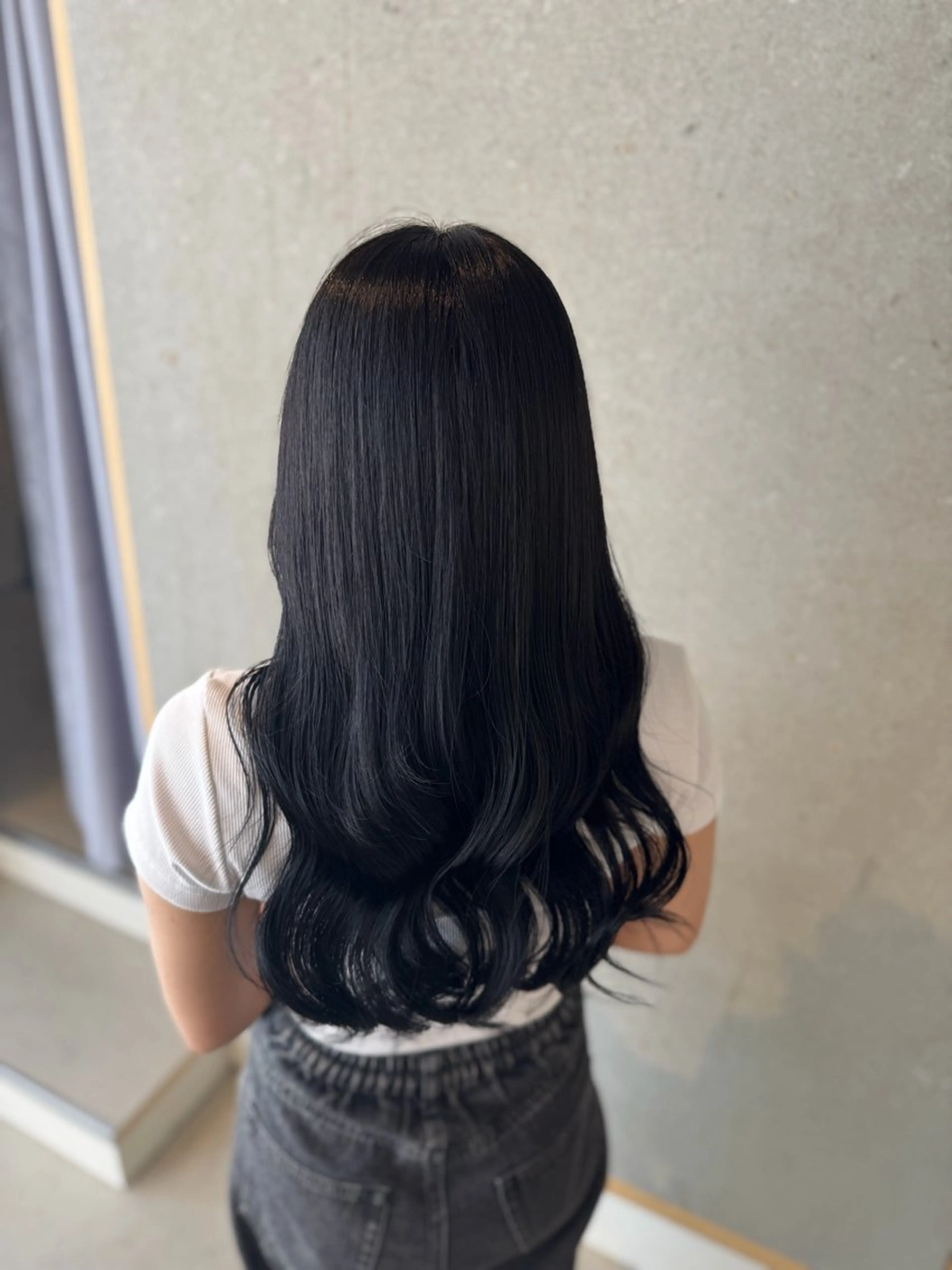 ロング カラー 黒髪 ブリーチ MIO/天王寺/ 髪質改善/艶カラーのヘアスタイル