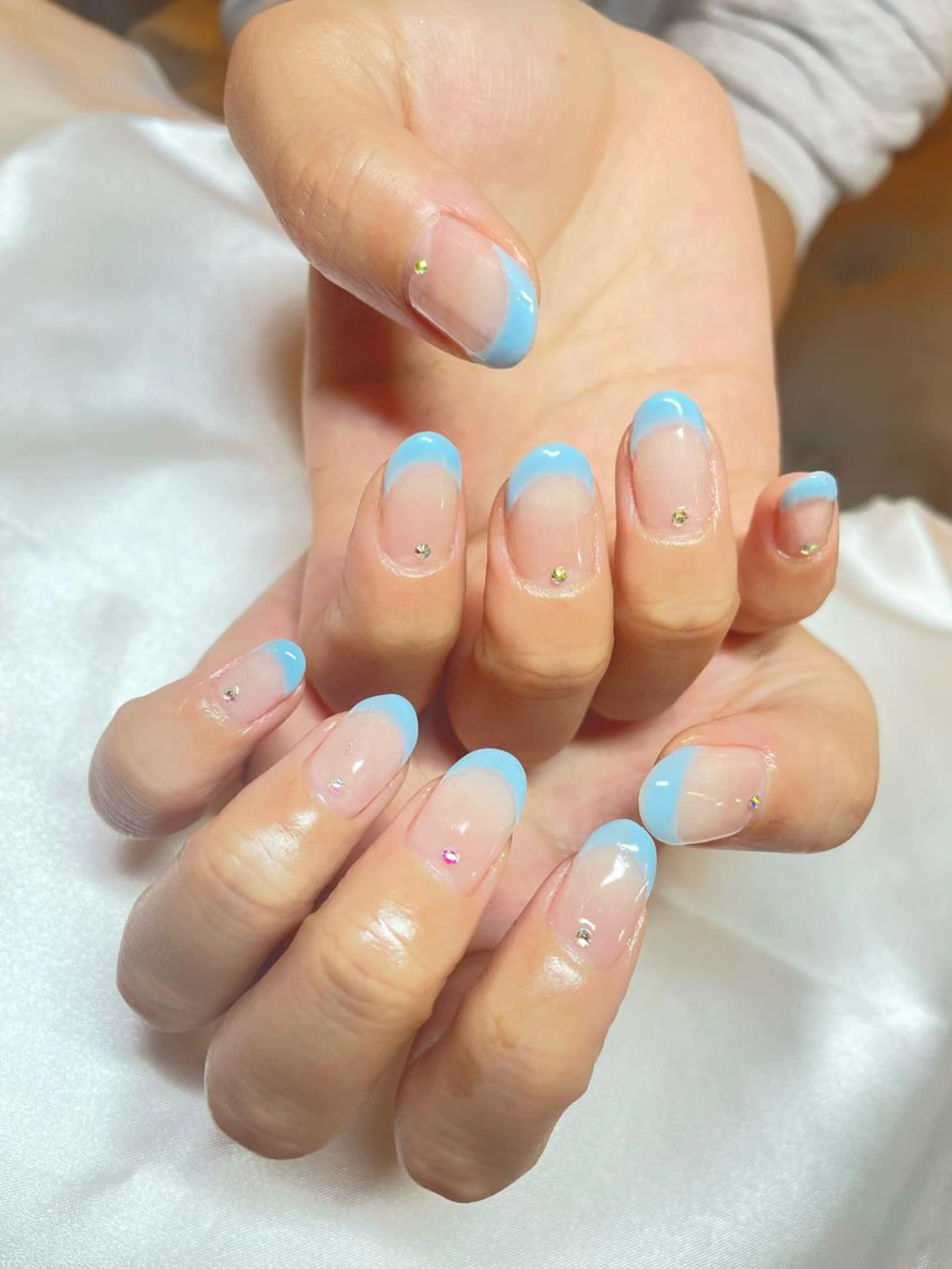 💎美爪✨フレンチネイル💎豊富なカラーより選べる♪オフィスネイルにもオススメ✨ ケア込みの写真