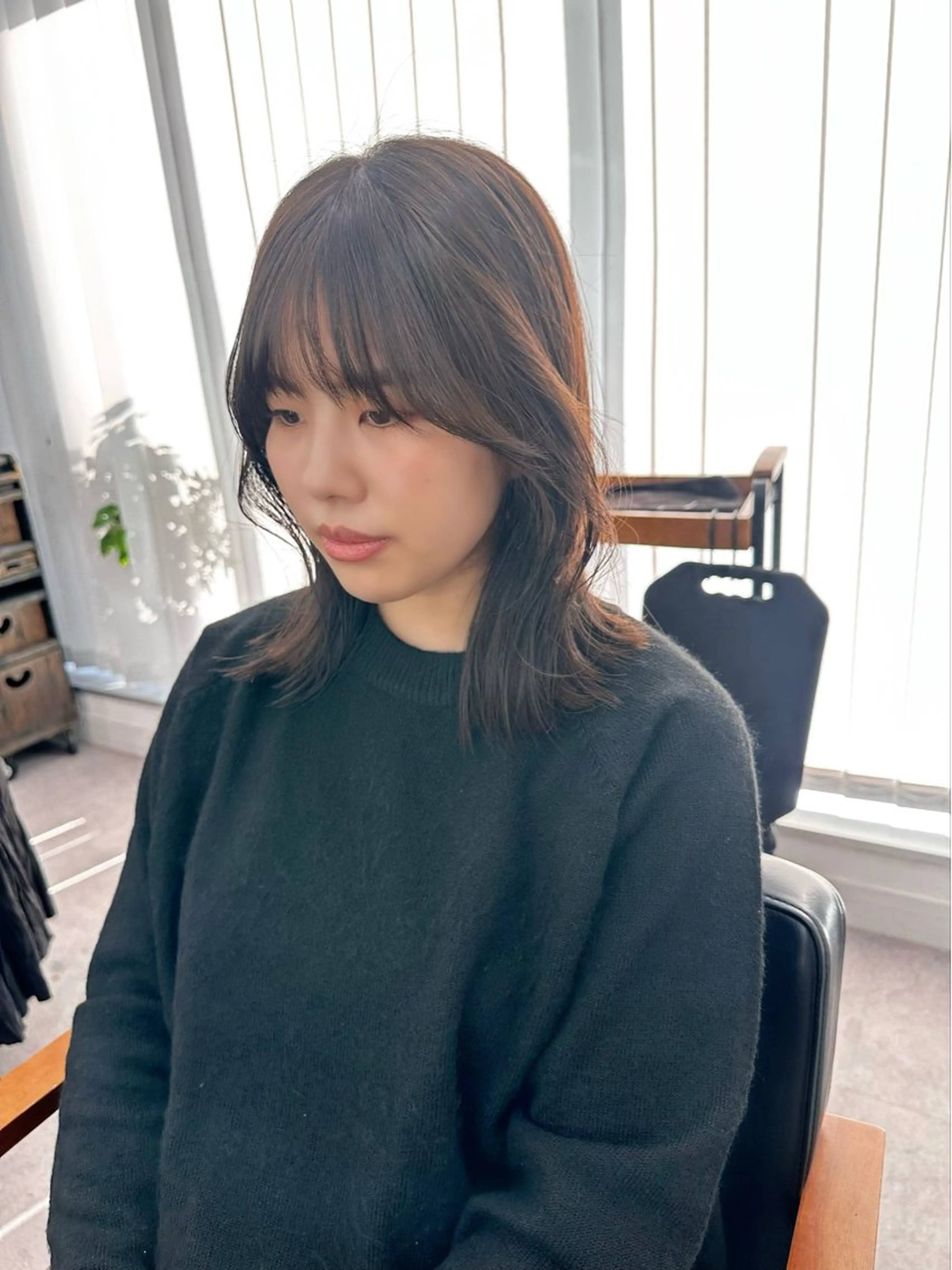 ミディアム カラー パーマ ヘアアレンジ メンズ キッズ レイヤーカット 🌿透け感カラーのヘアスタイル