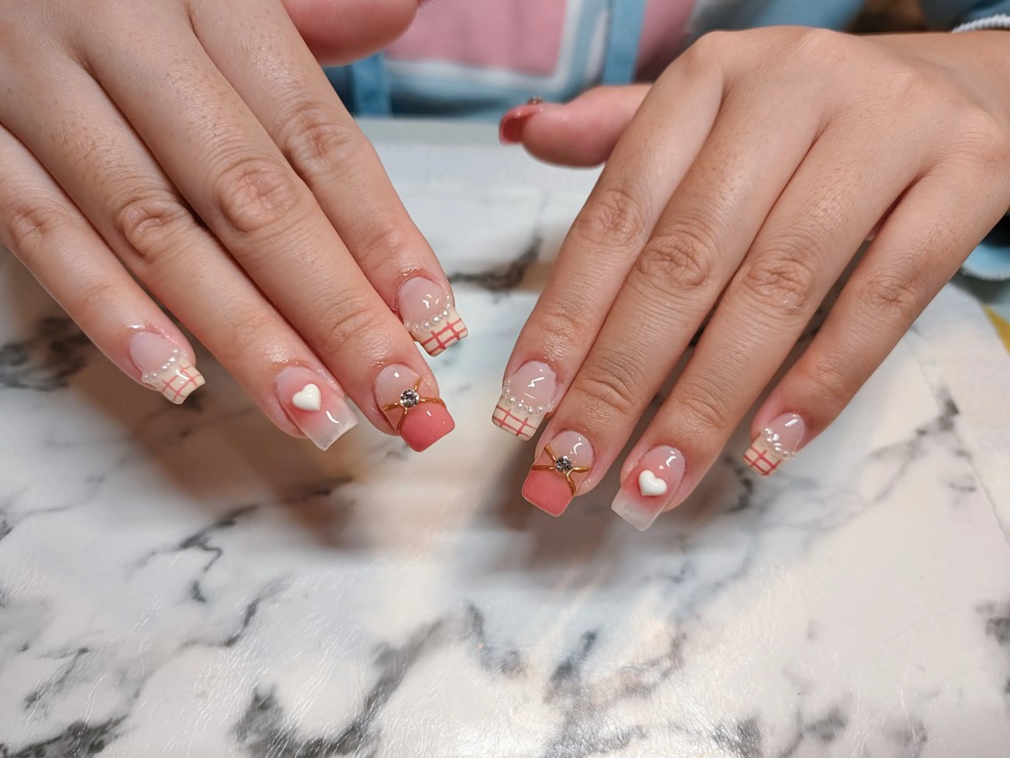 ネイル ピンク ハンドネイル エン Nail salonのネイルデザイン
