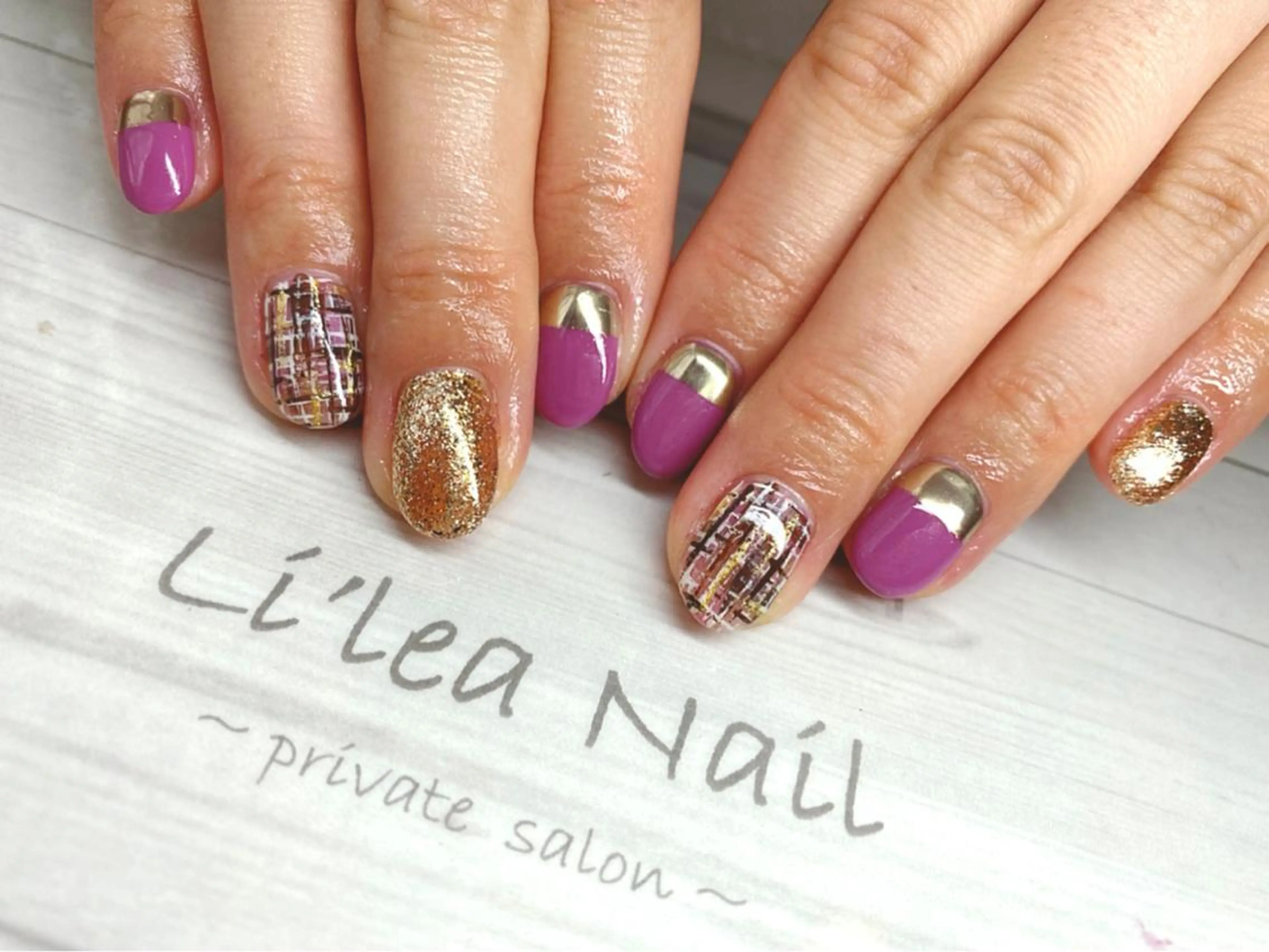 ネイル Li'leaNail AINAのネイルデザイン