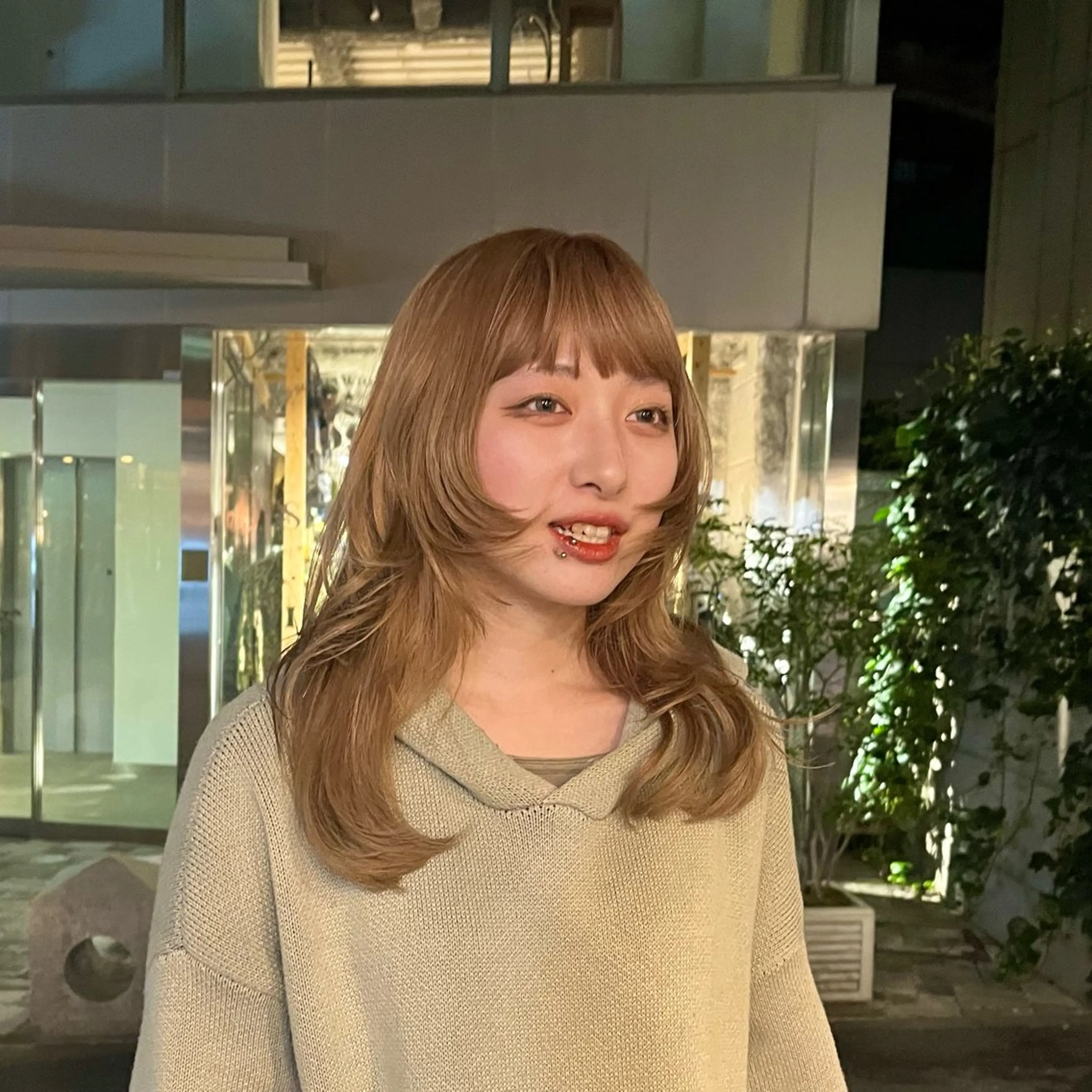 ミディアム カラー ヘアカラー トリートメント ボブ/レイヤー/ ハッシュカット/河内のヘアスタイル