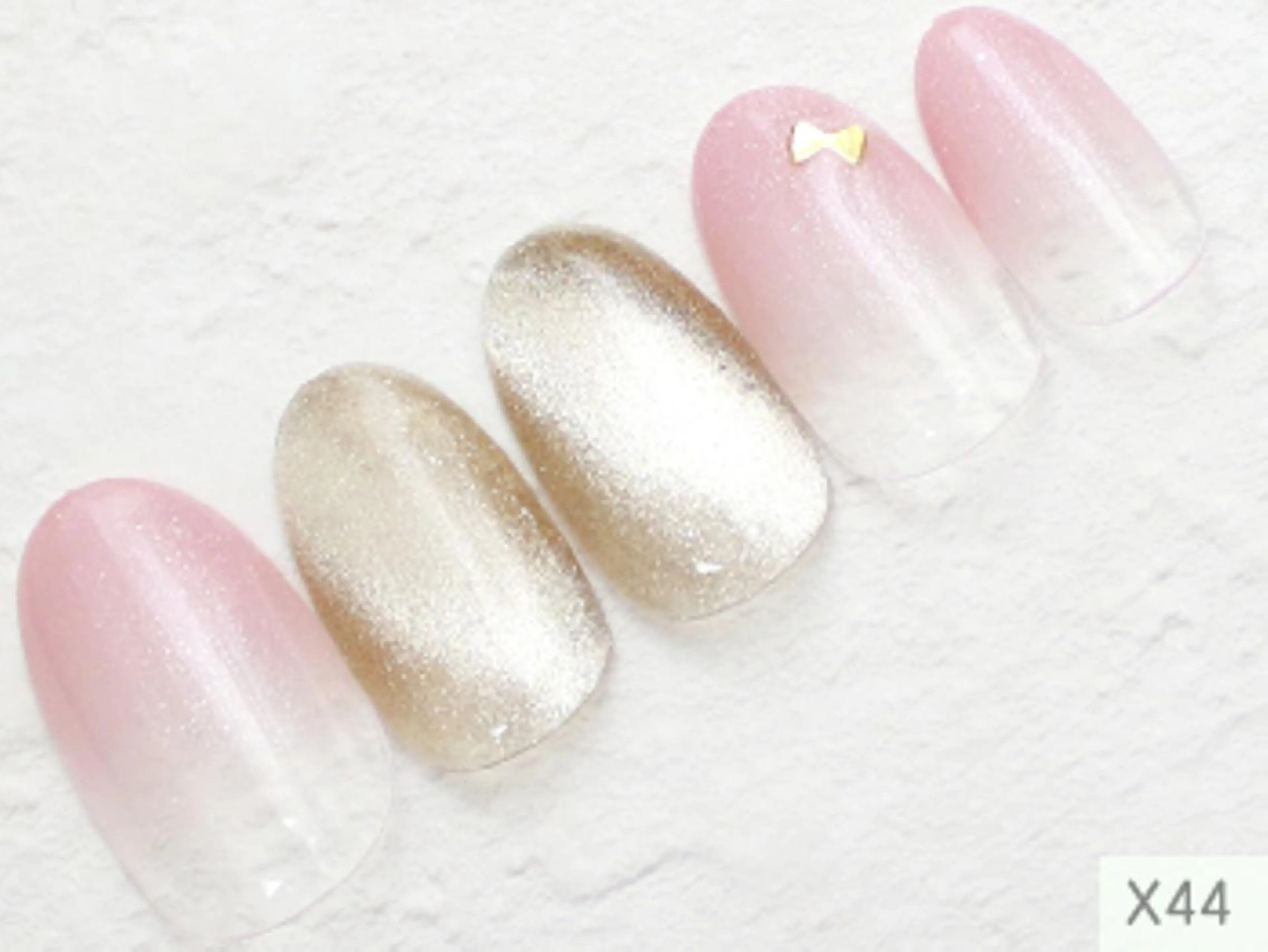 ネイル ジェルネイル マグネットネイル 🤍 Jan🤍のネイルデザイン