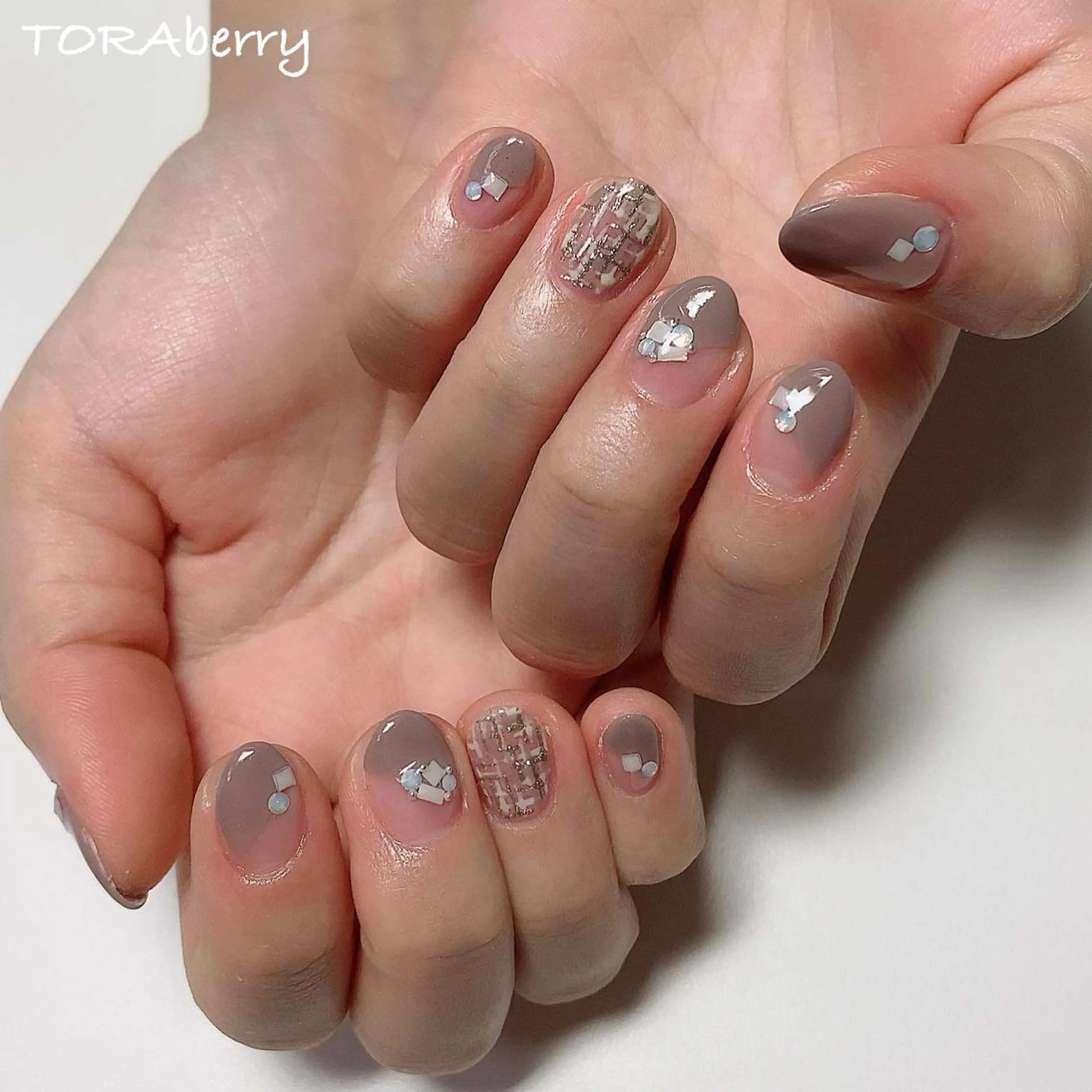 ネイル ネイリスト なつみのネイルデザイン