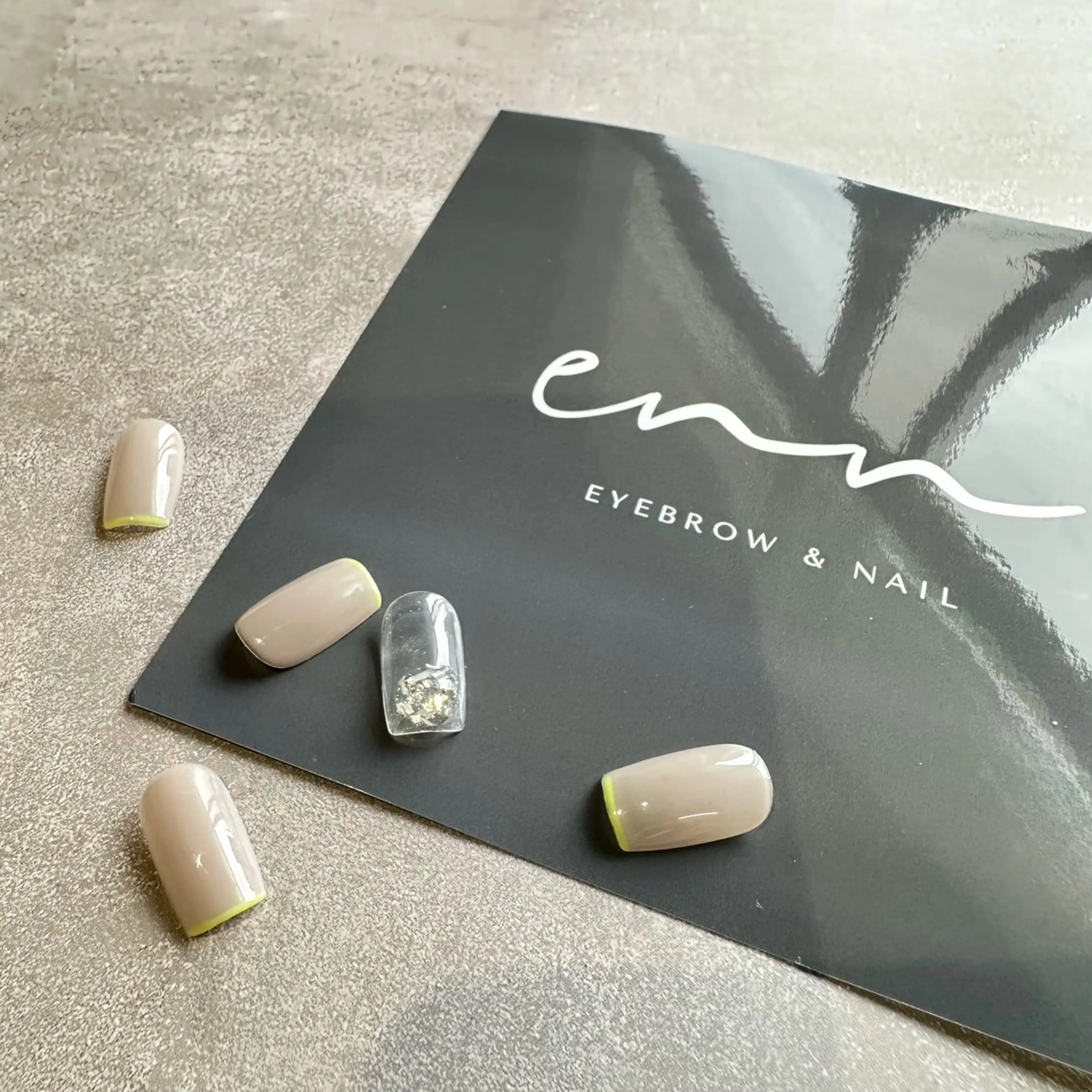 ネイル ドット フットネイル ジェルネイル メンズネイル パラジェル enn. 【眉毛/ネイル】のネイルデザイン