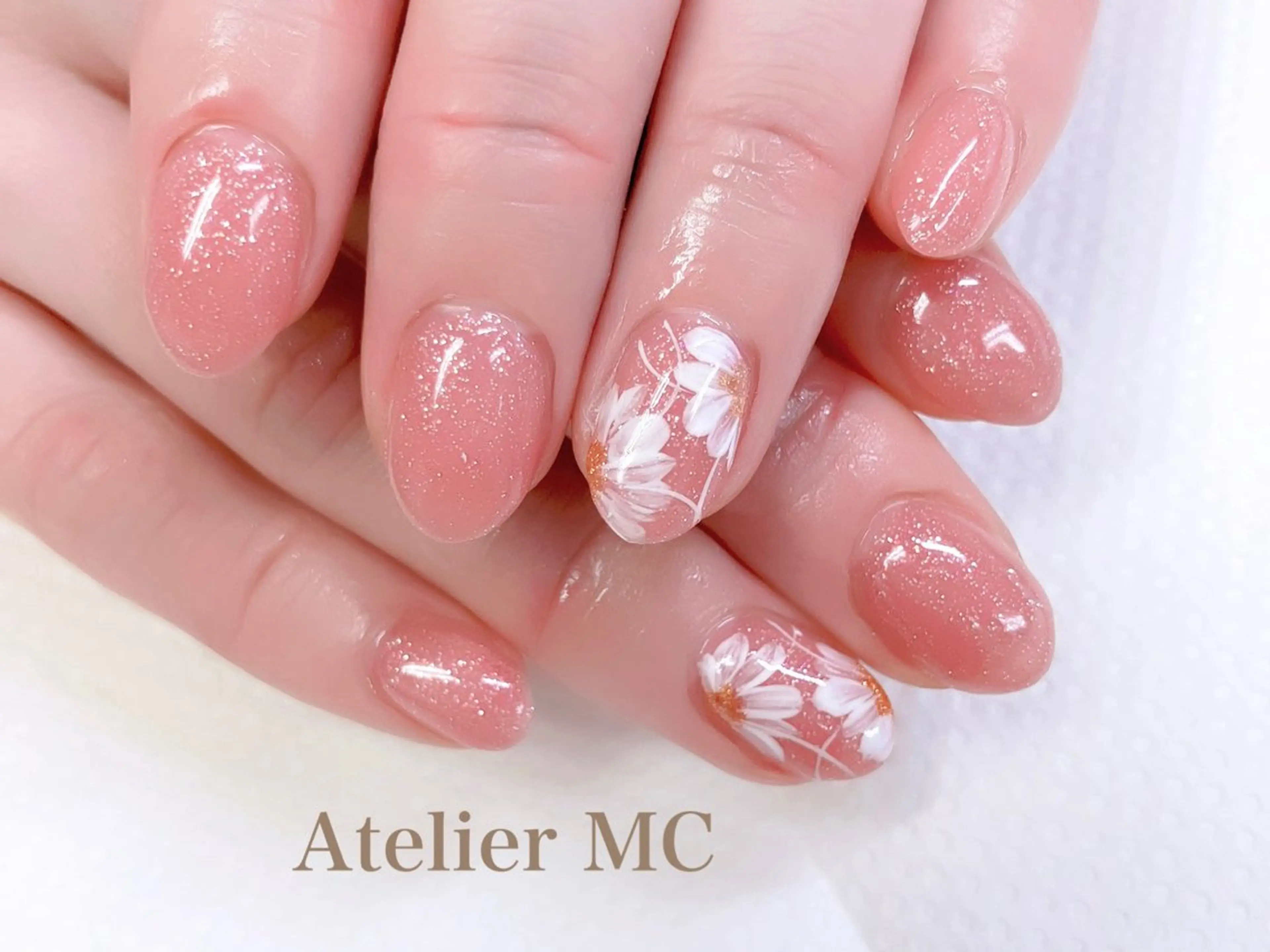 ネイル ハンドネイル アトリエ エムシー 【新富町・東銀座】のネイルデザイン