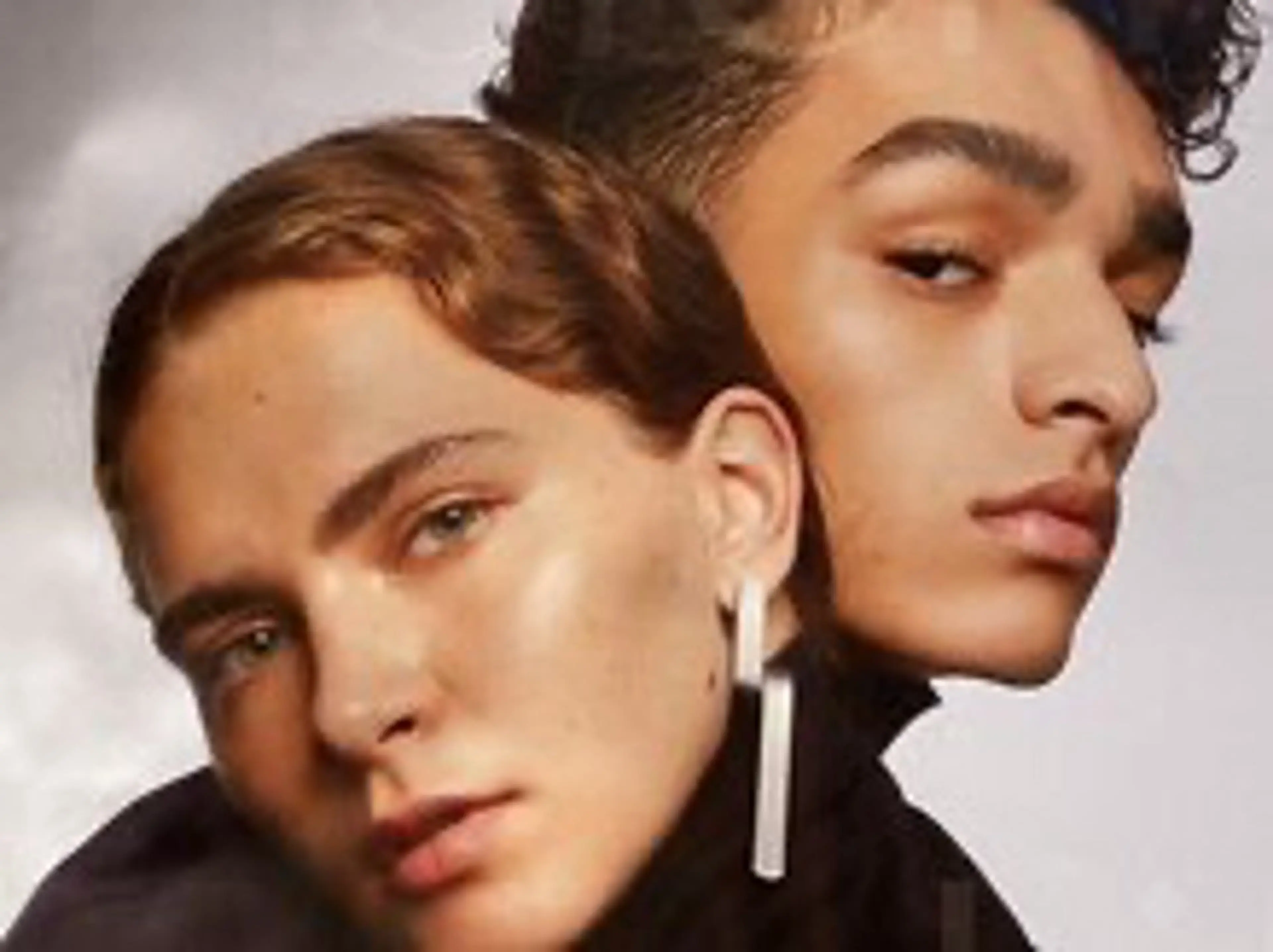 【男女】垢抜けSET✨おでこの産毛もWAXでスッキリ✨"美眉ワックススタイリング+(額)おでこWAXセット"6500円の写真