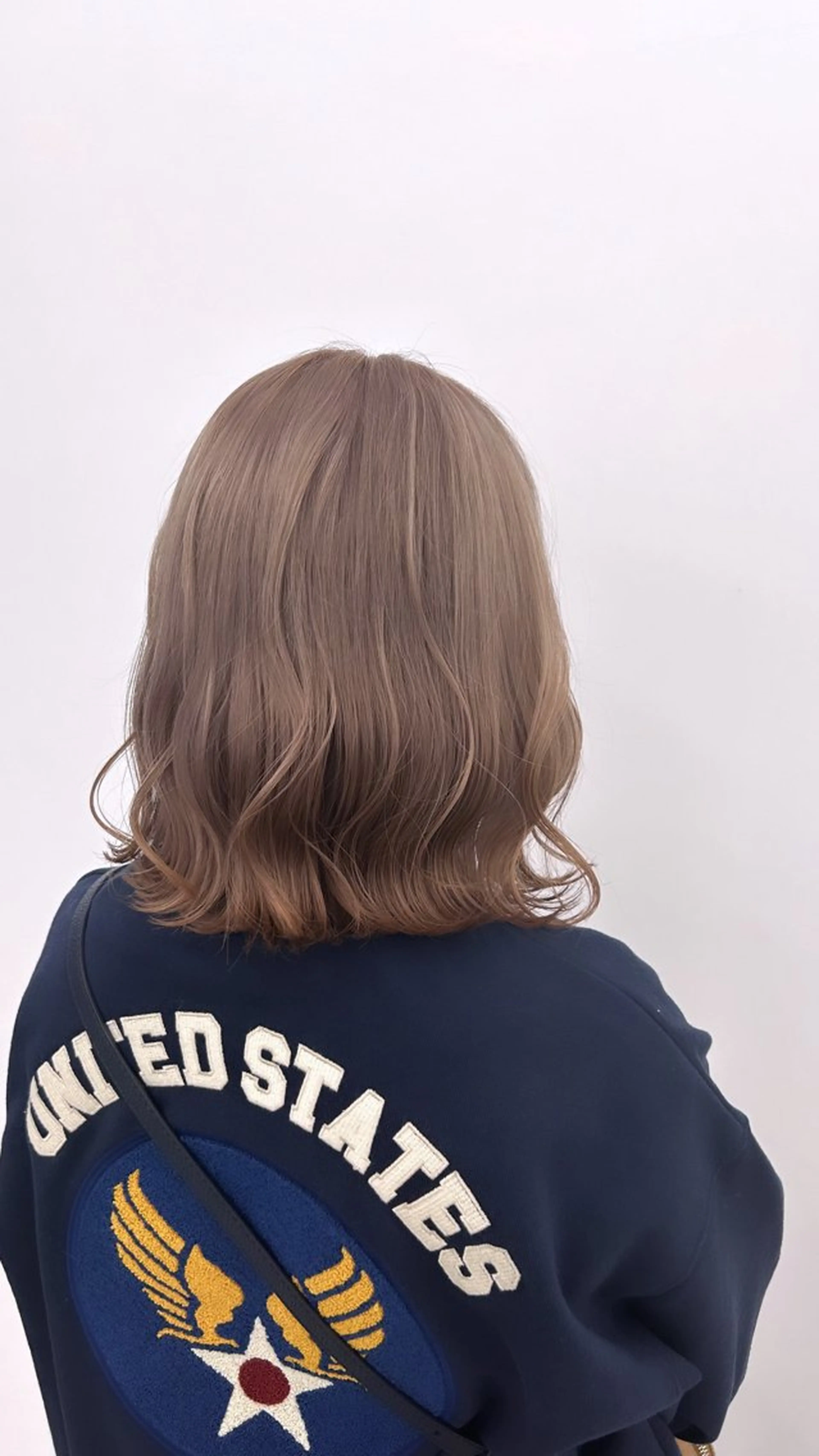 ミディアム ヘアカラー トリートメント 透明感ハイトーン特化 /ケアブリーチ/莉駒のヘアスタイル