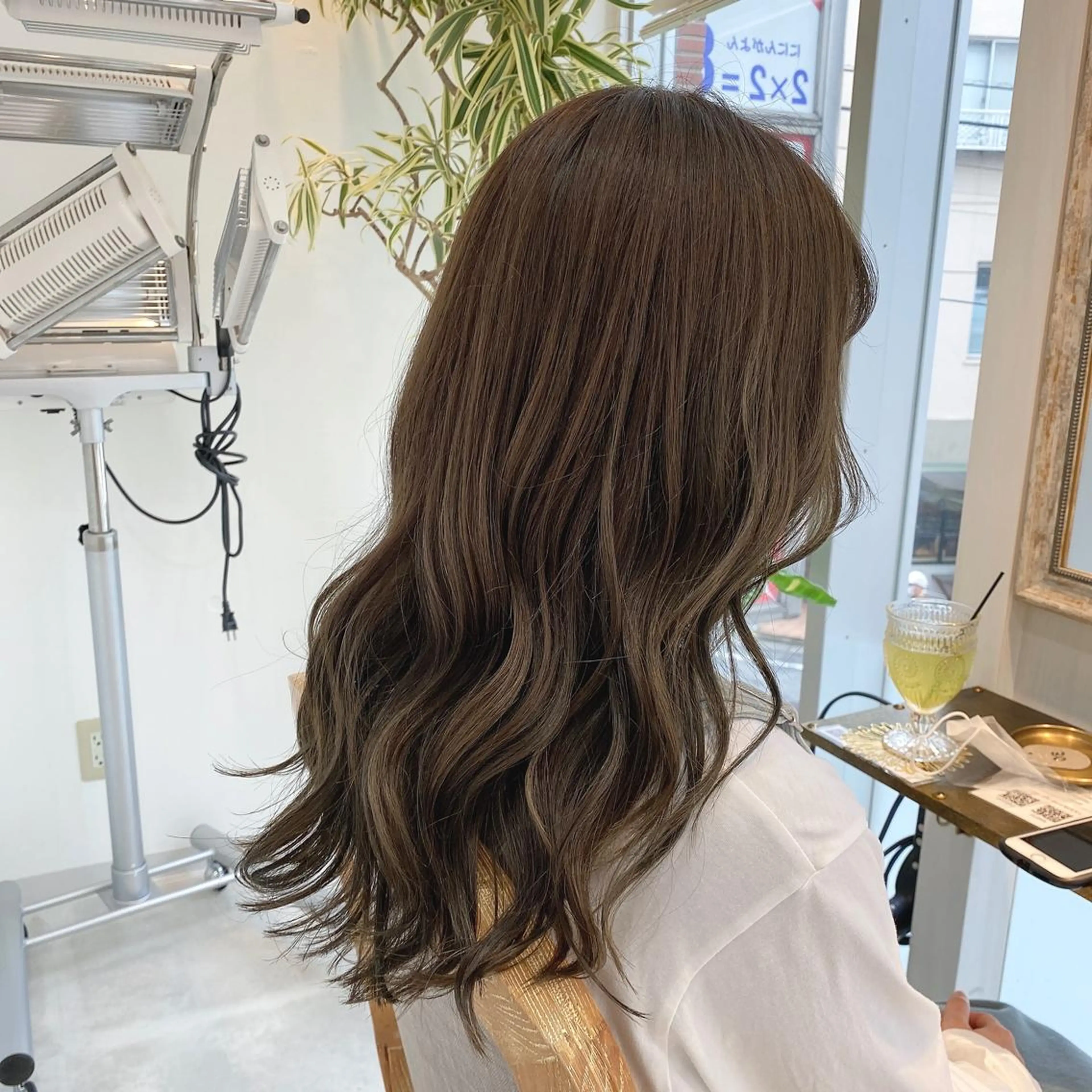 ロング カラー ブリーチなし✨艶髪 カラー𓃲YAGIのヘアスタイル