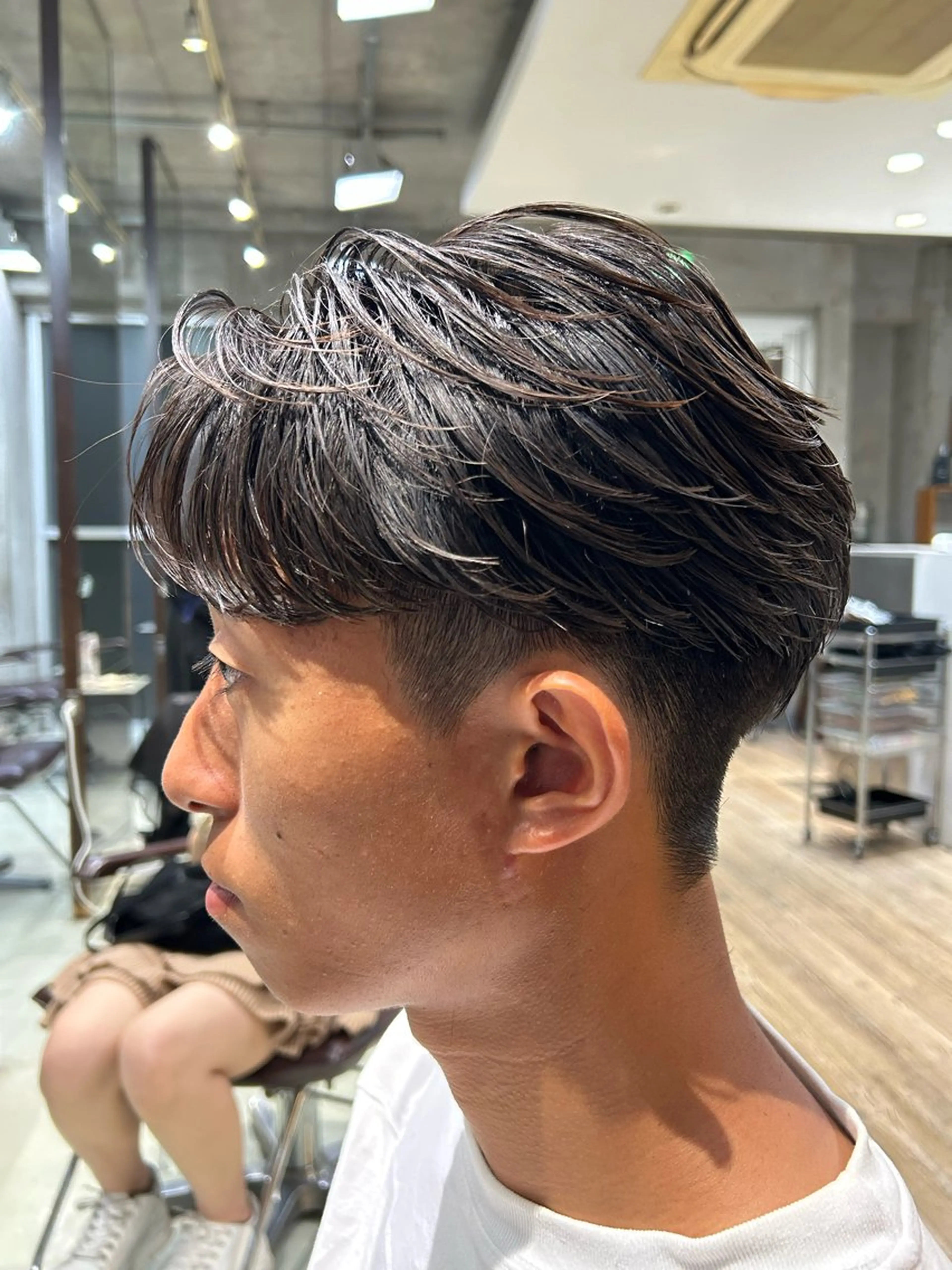 パーマ メンズ フェザーパーマ メンズパーマ スパイラルパーマ カット パーマ トリートメント メンズパーマ／ fifth たいがのヘアスタイル
