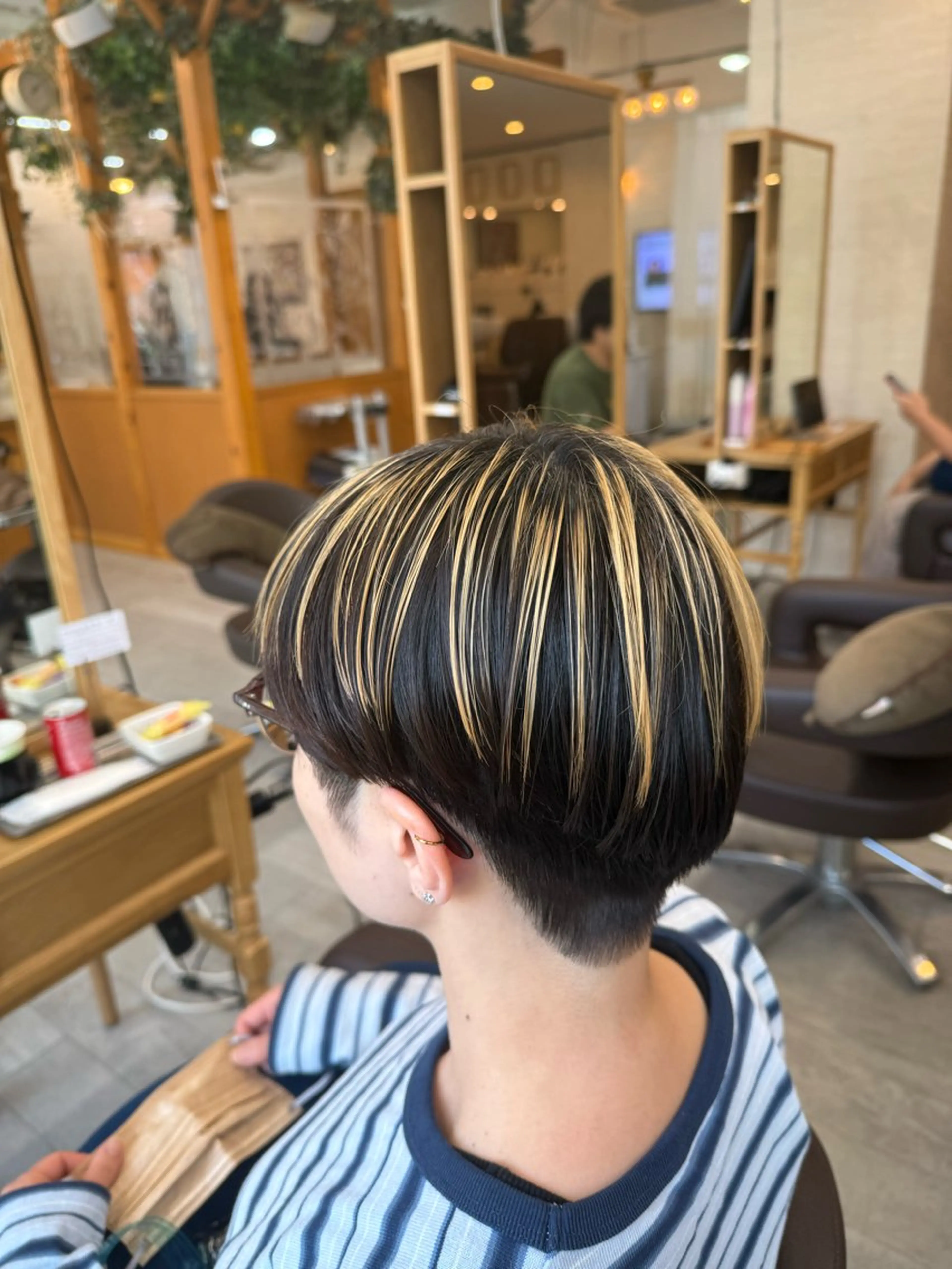 ショート 丸山 弘基のヘアスタイル