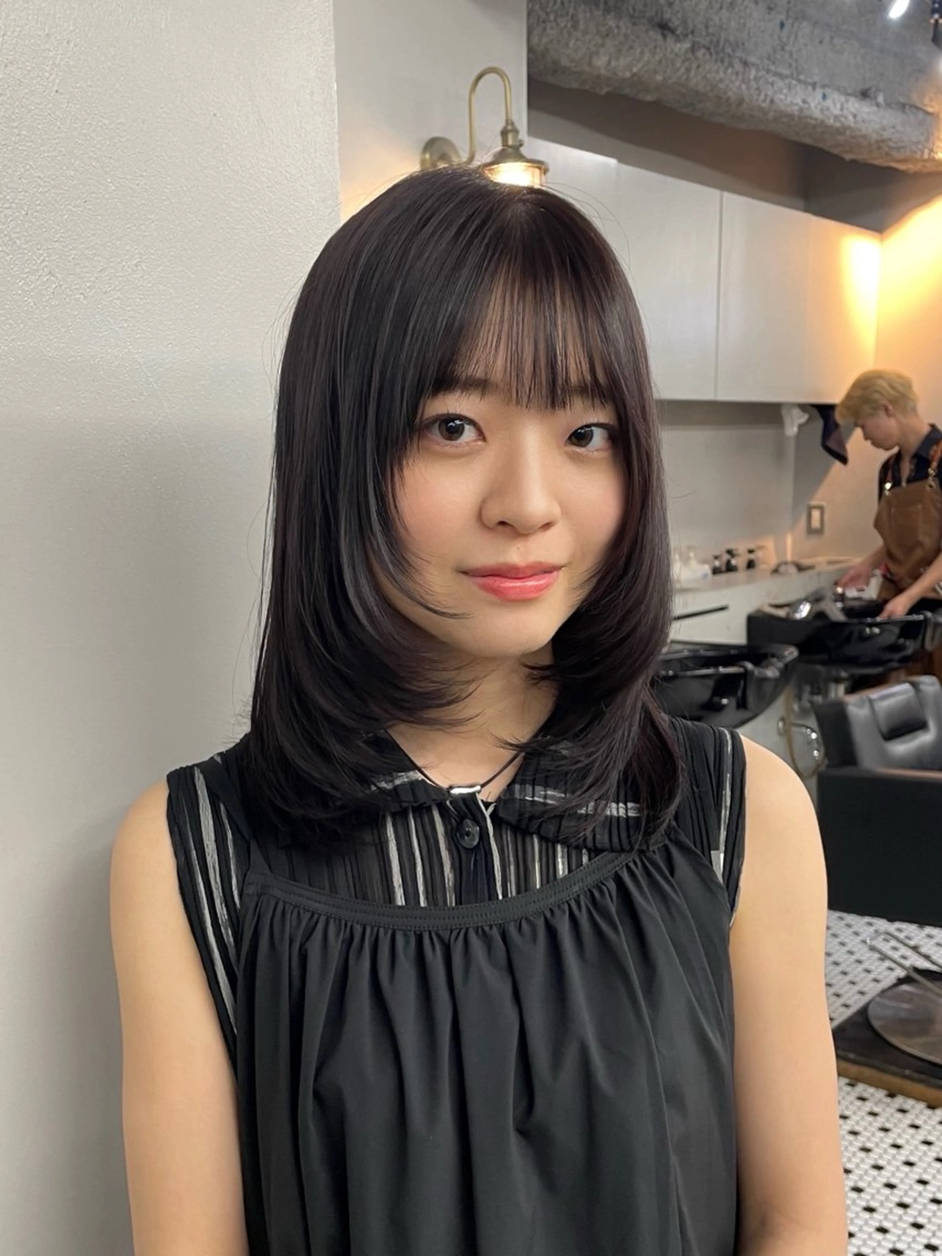 セミロング カラー 新宿/韓国ヘア/ 髪質改善ストレートのヘアスタイル