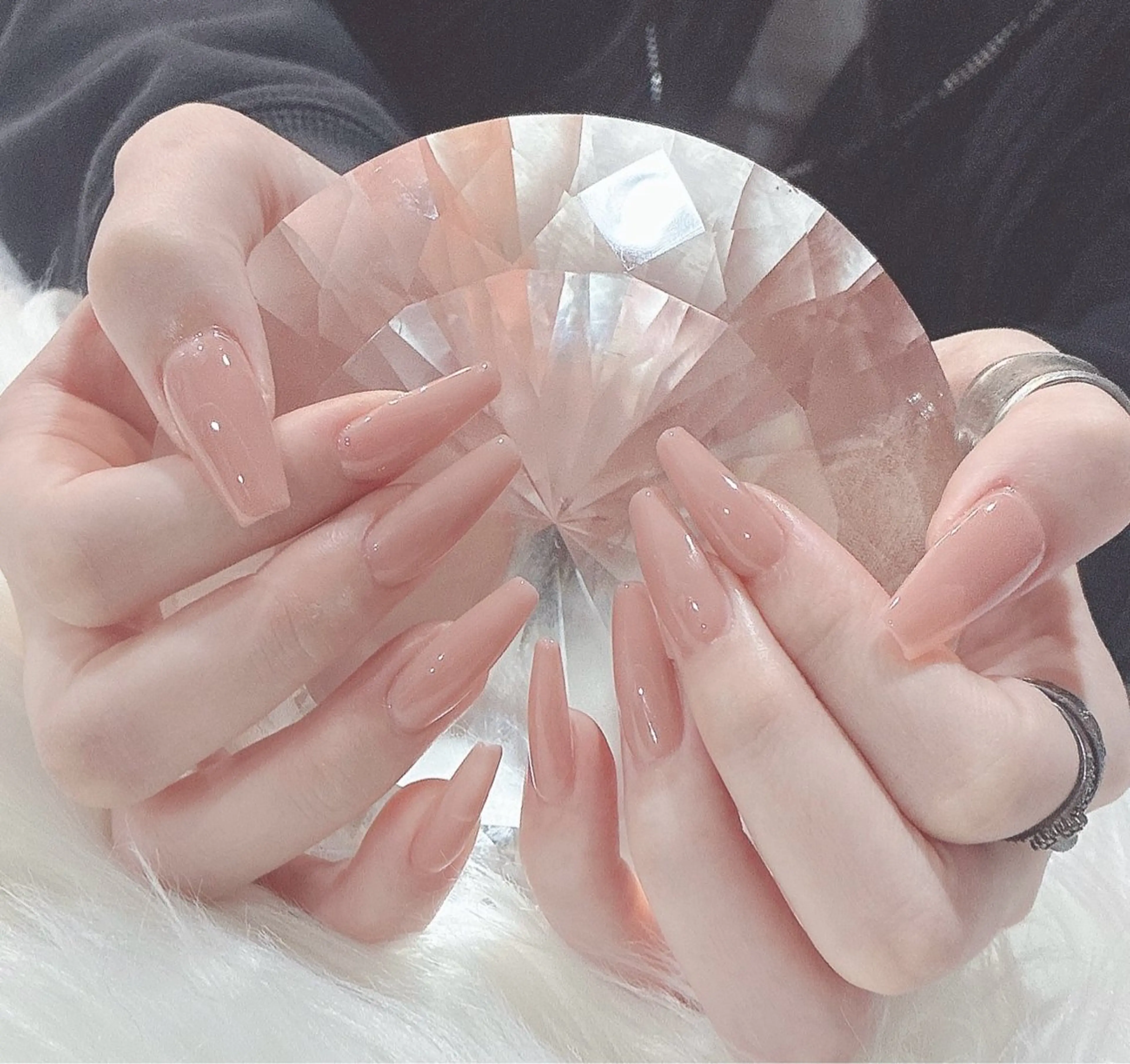 ネイル ハンドネイル LoaChaton kaeのネイルデザイン