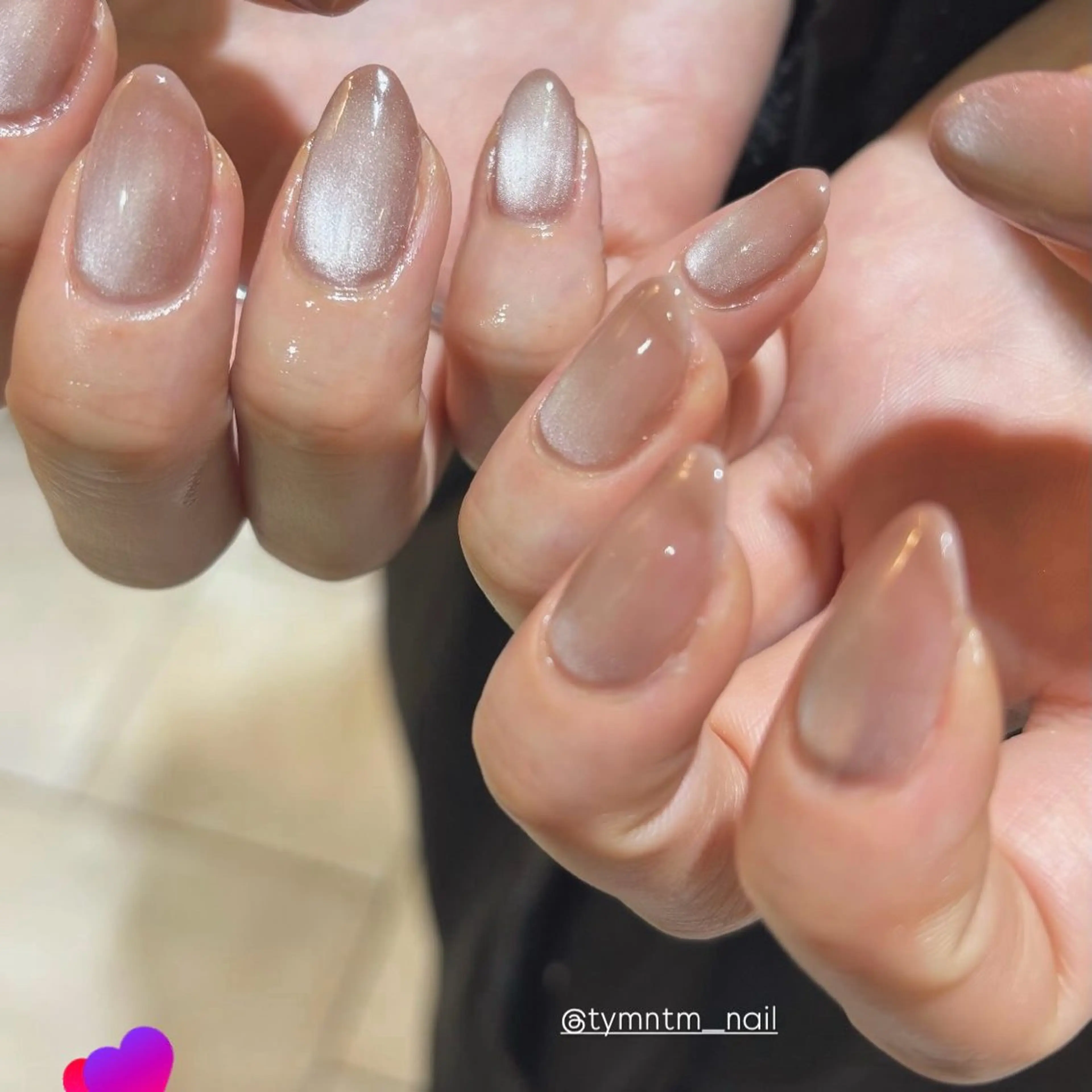 ネイル マグネットネイル ピンク 外山 なつ美のネイルデザイン