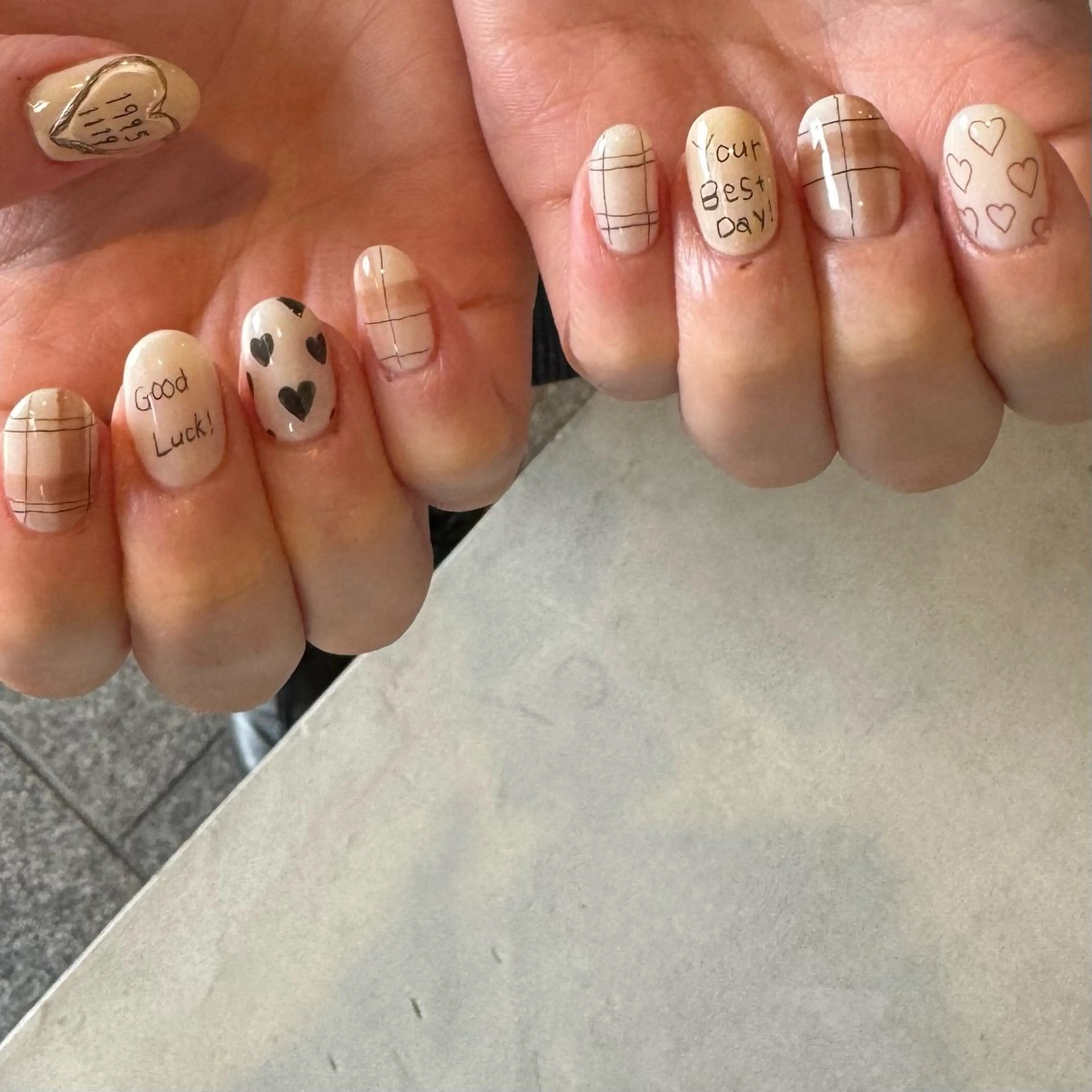 ネイル ハンドネイル にしぐち はるかのネイルデザイン