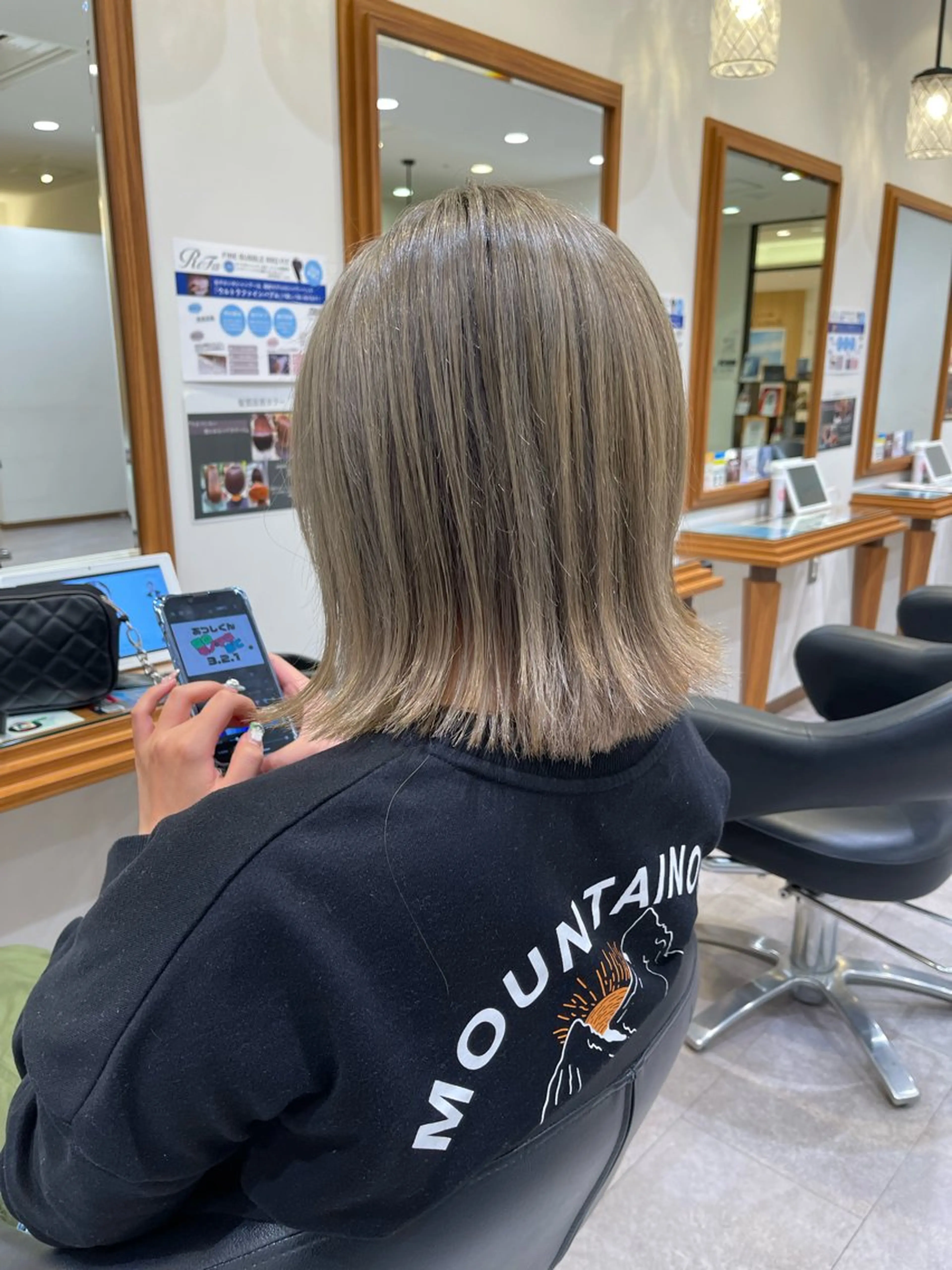 【外国人風⭐️コース】カット💇‍♀️＆トリプルカラー（ブリーチ２回）🌈の写真