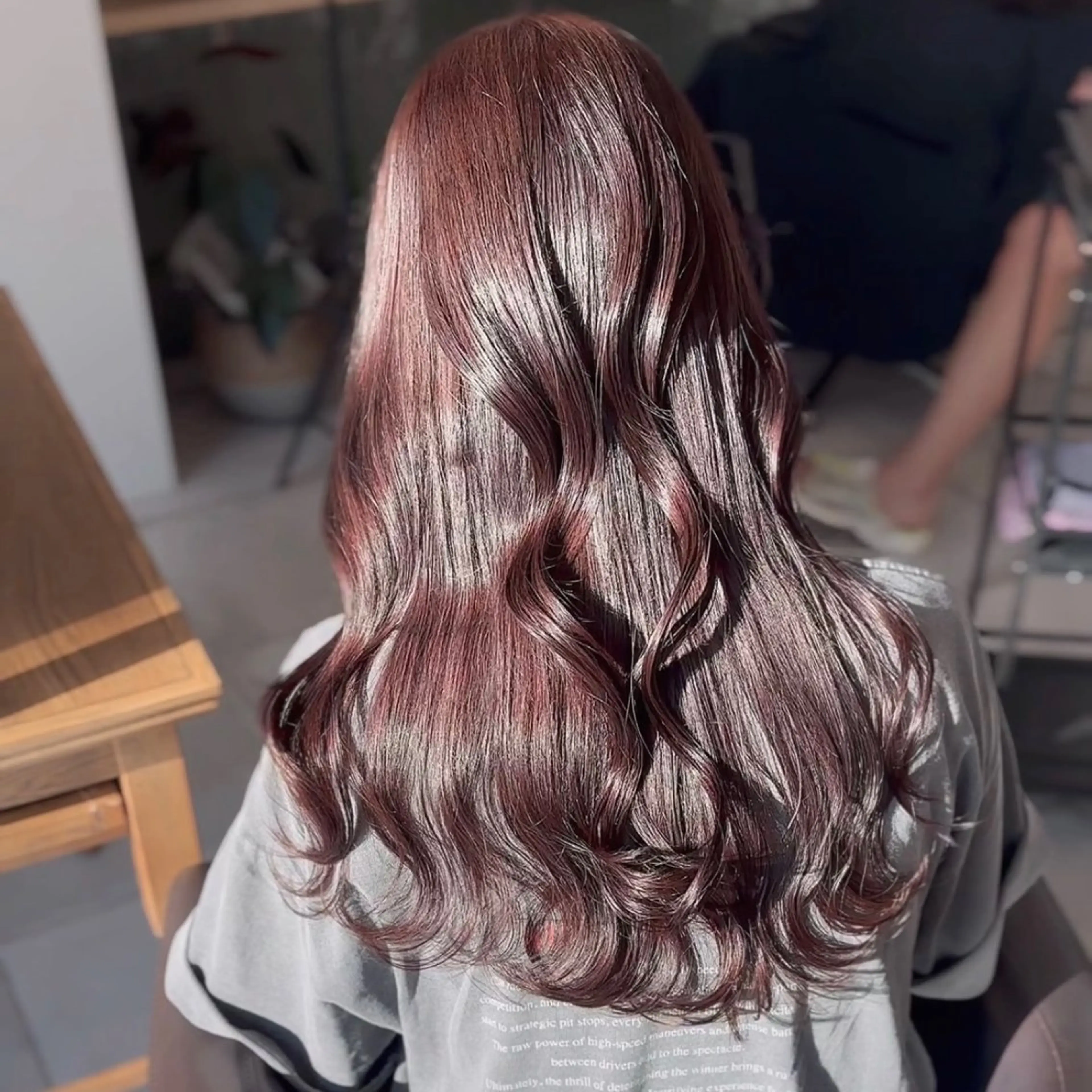 セミロング カラー カット ヘアカラー トリートメント ブリーチなし/レイヤ ー特化🌈Tommyのヘアスタイル