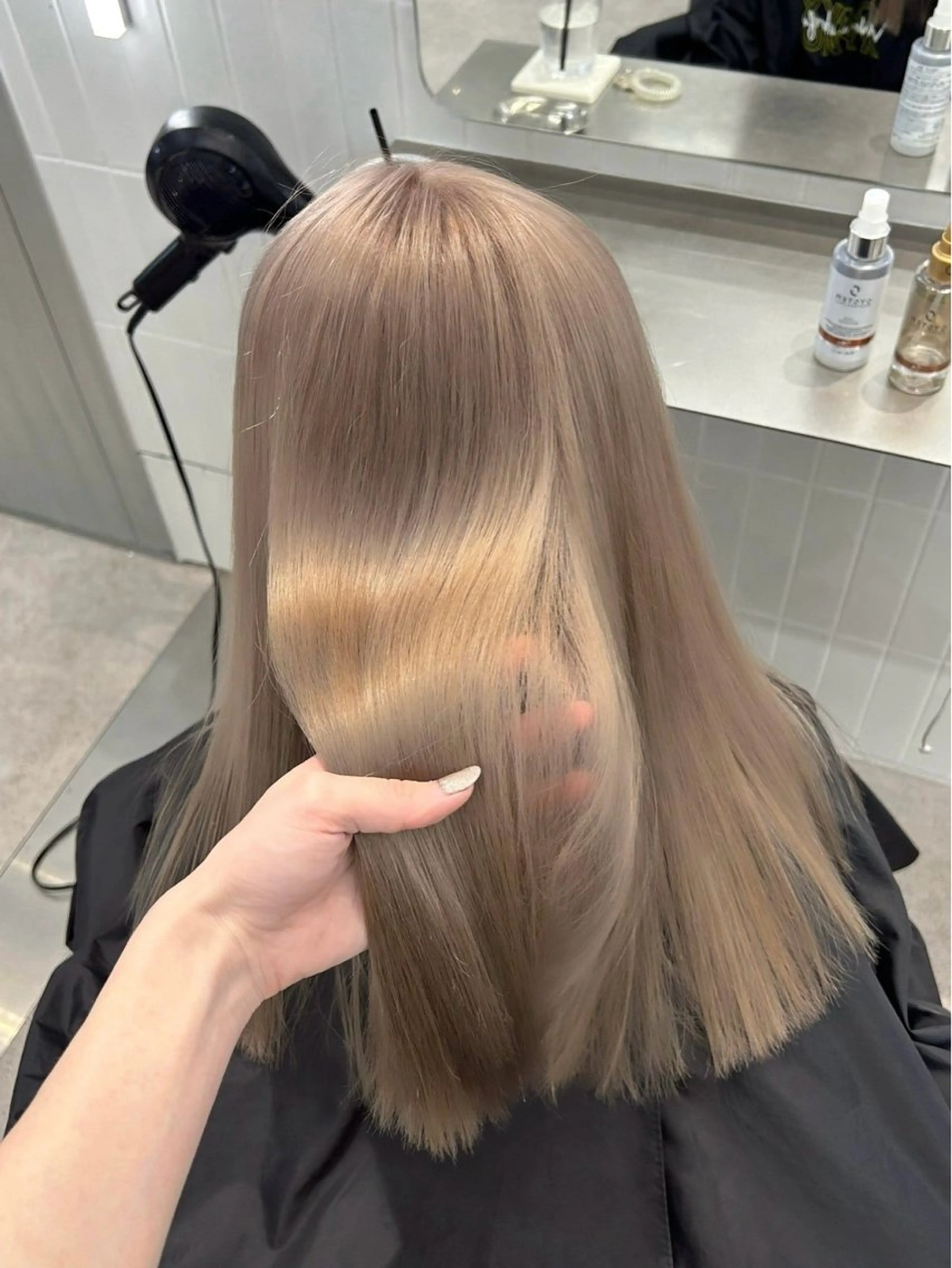 ロング カラー 大人の海外ハイライト coconoのヘアスタイル