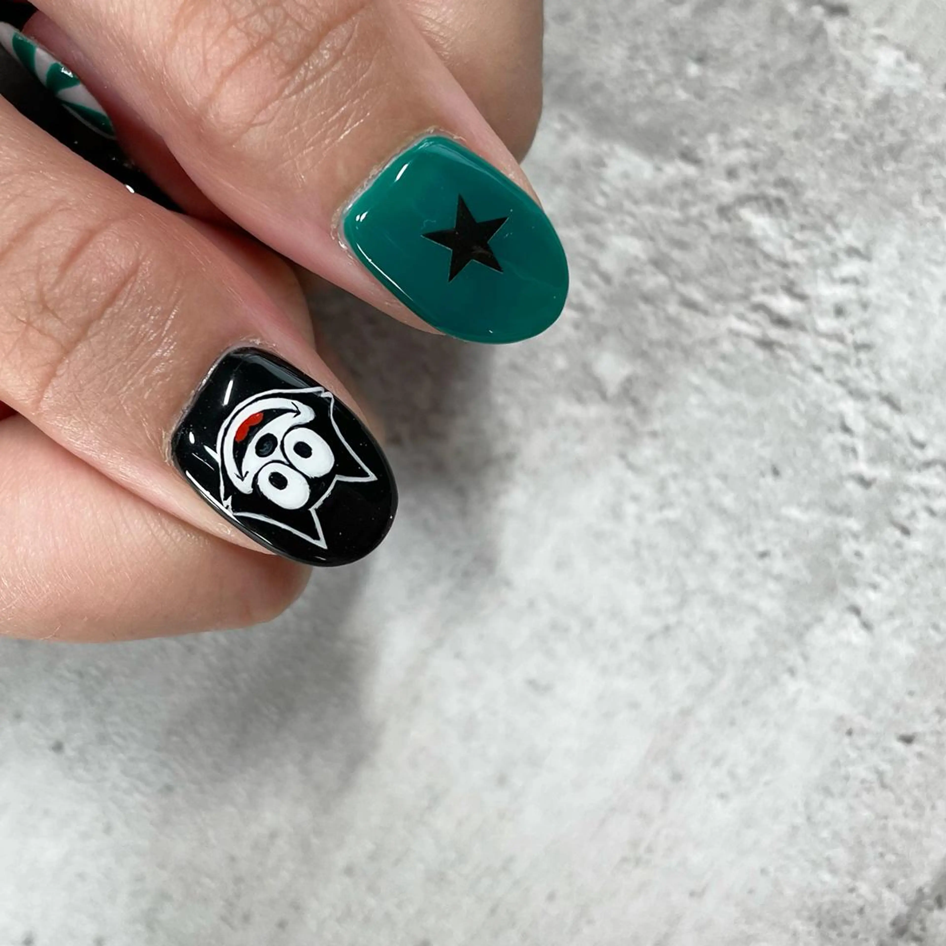 ネイル 東 千夏のネイルデザイン