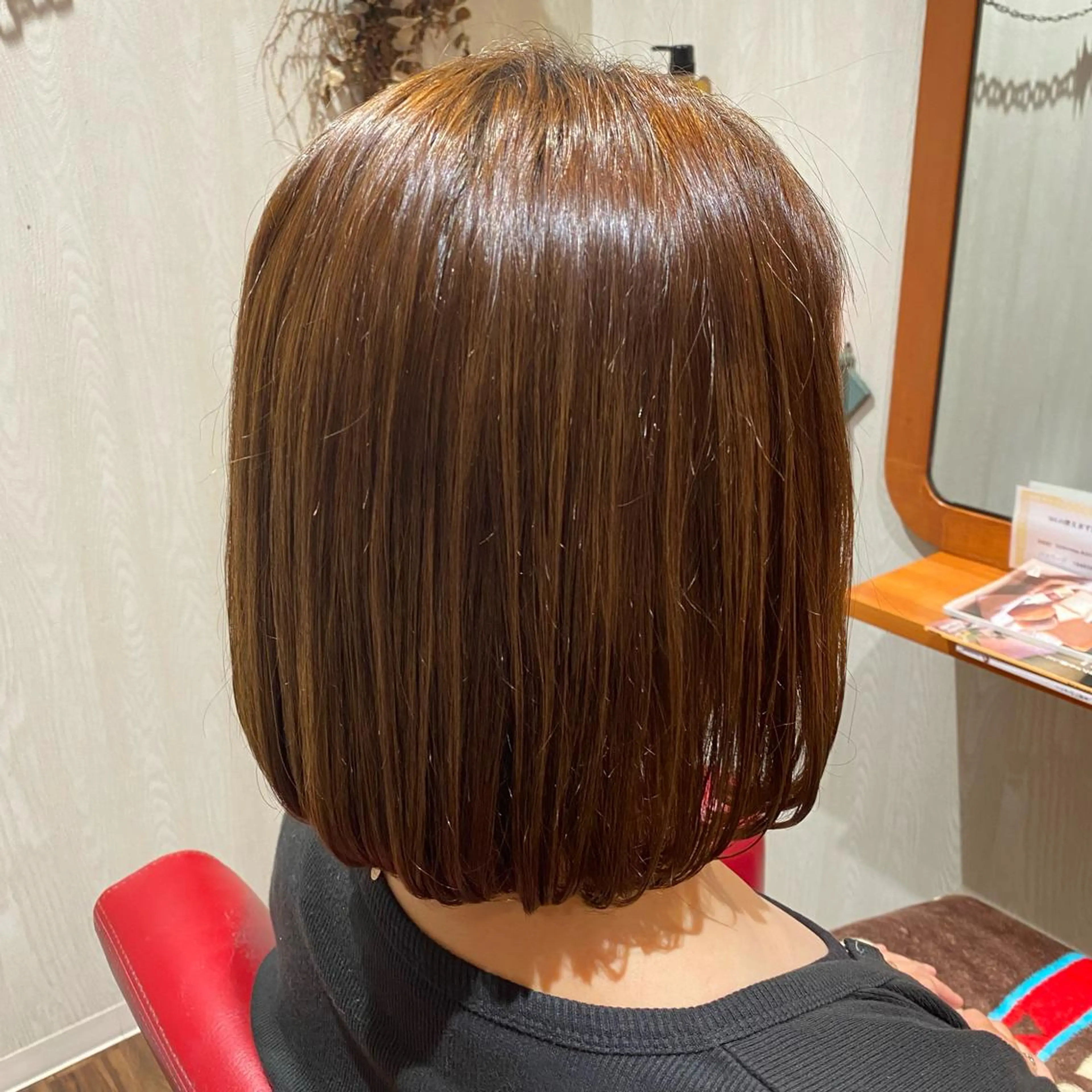 ミディアム 木宮 美緒のヘアスタイル