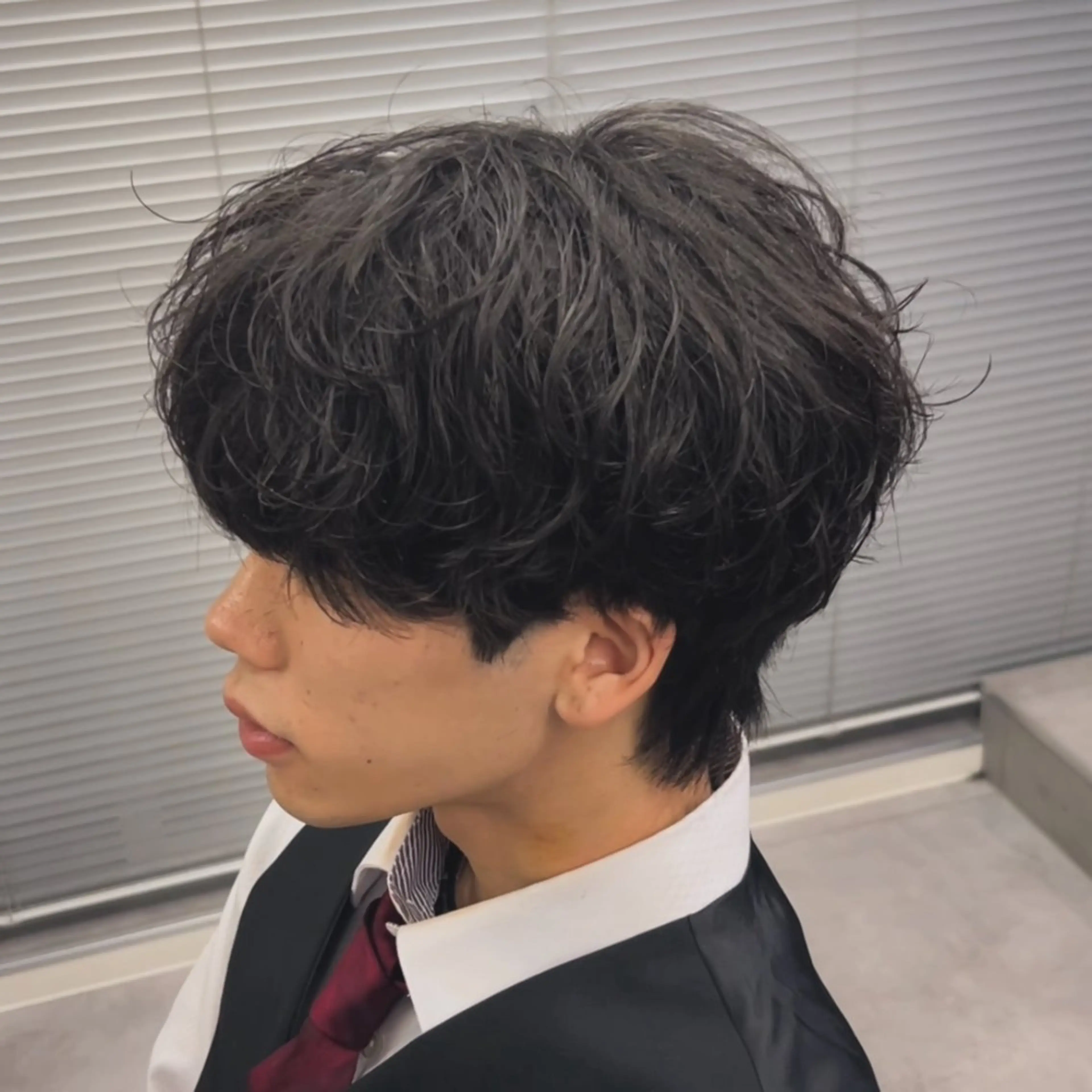 パーマ メンズ カット パーマ 波巻き🌊✖️ シャドウ🐾/AOIのヘアスタイル